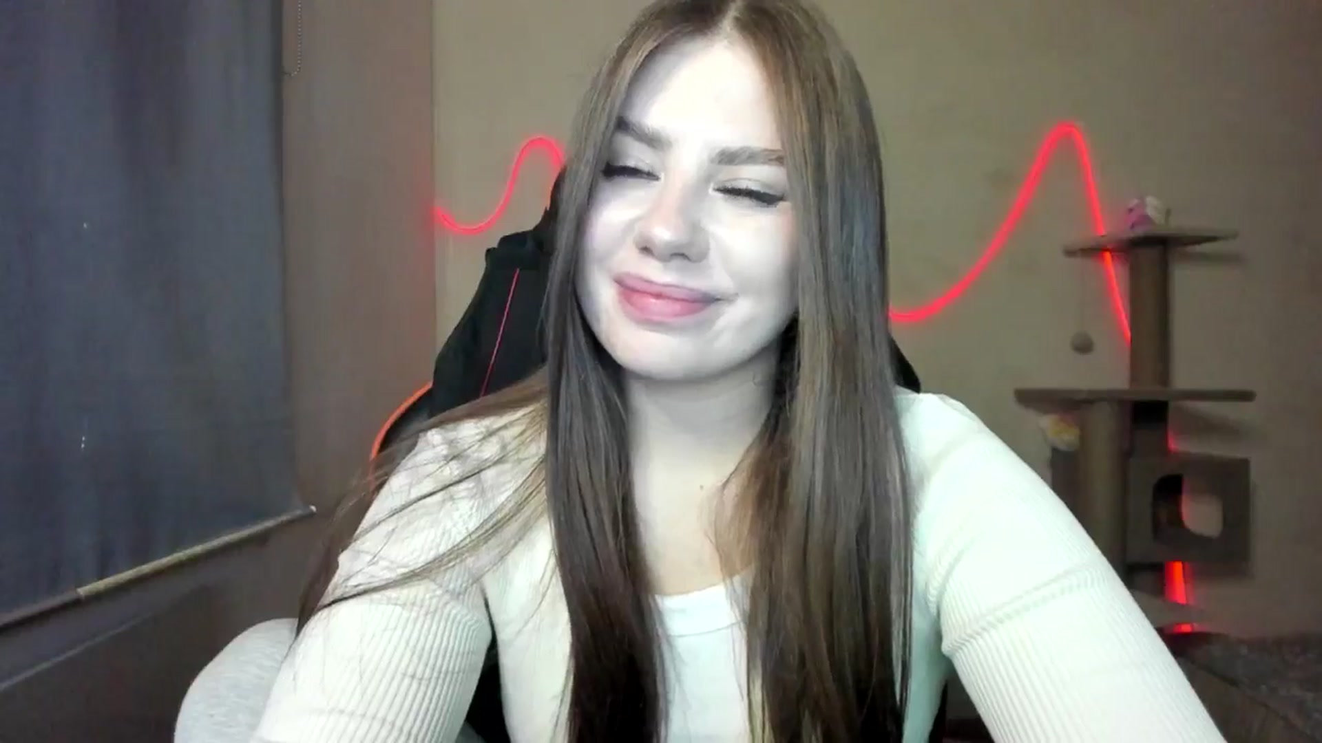 Gallery image thumbnail from FlyingDream's myfreecams stream on, 11/26/2025, 15:47 image 19 of 20