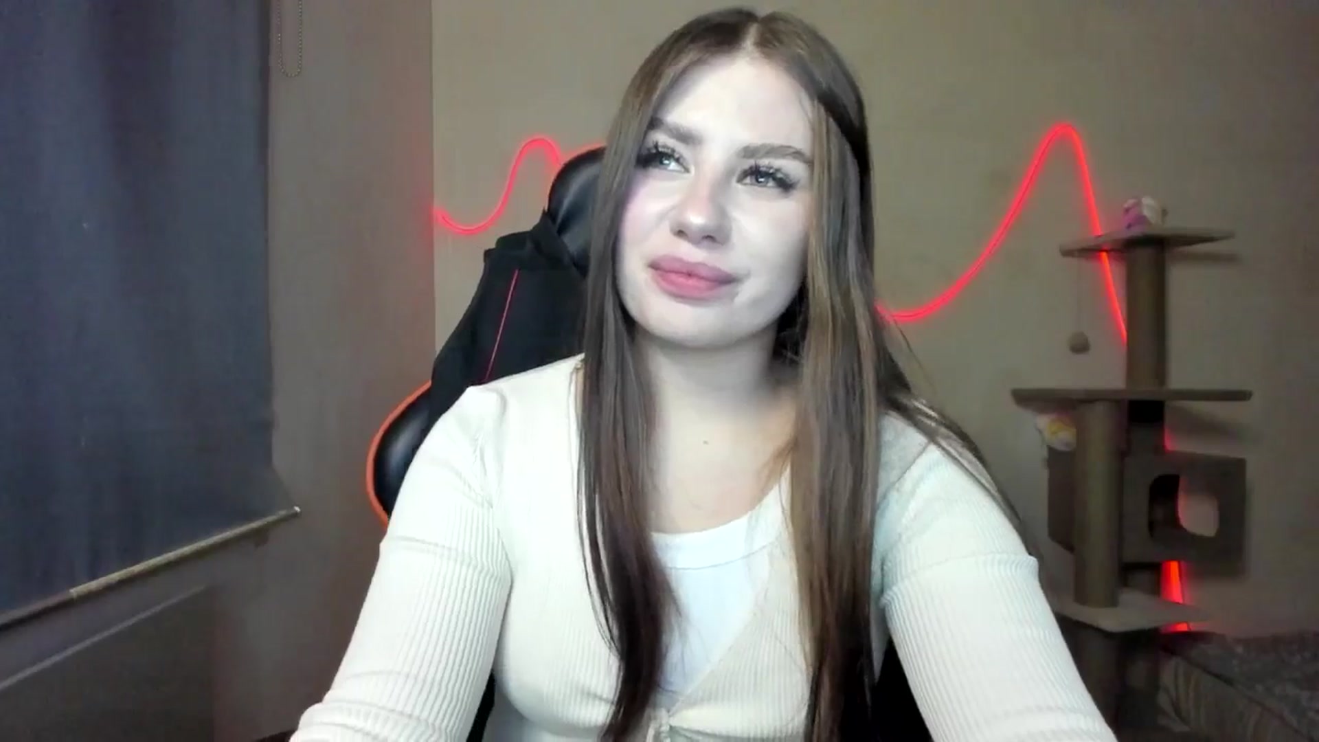 Gallery image thumbnail from FlyingDream's myfreecams stream on, 11/26/2025, 15:47 image 10 of 20