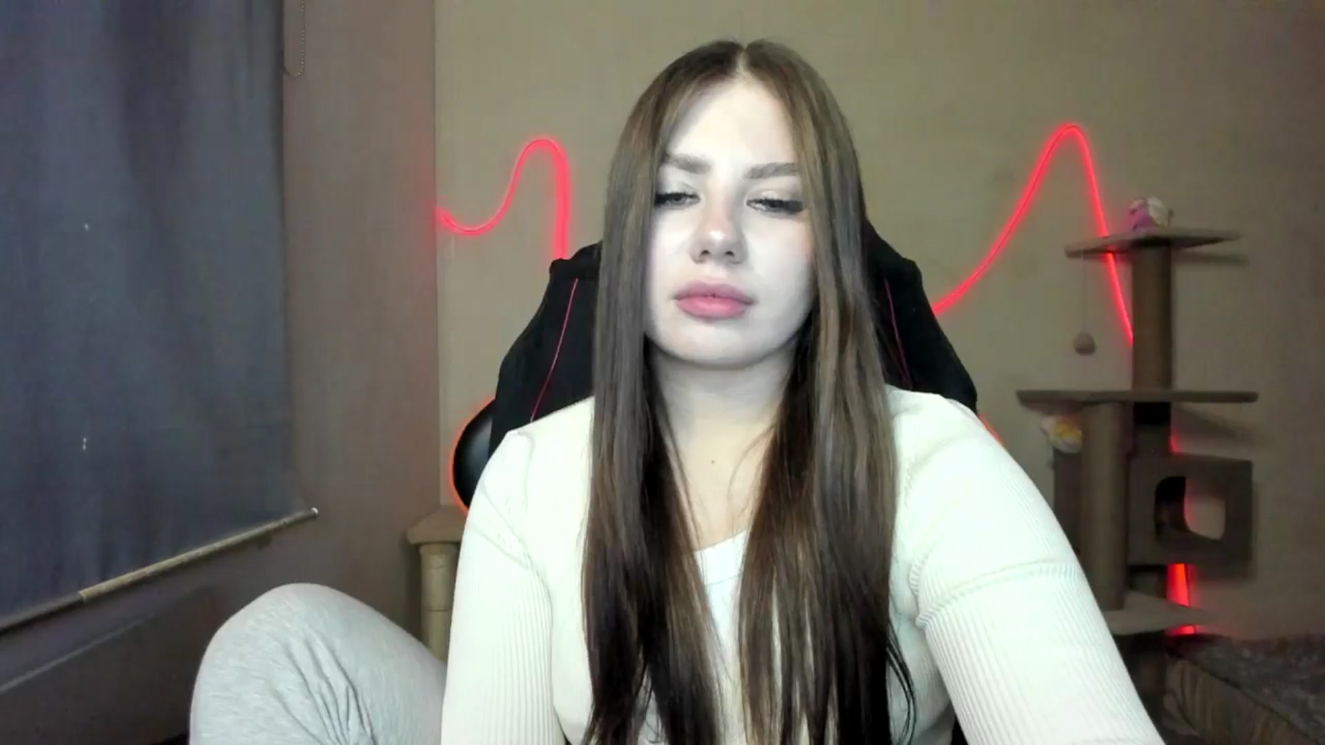 Gallery image thumbnail from FlyingDream's myfreecams stream on, 11/26/2025, 15:47 image 15 of 20