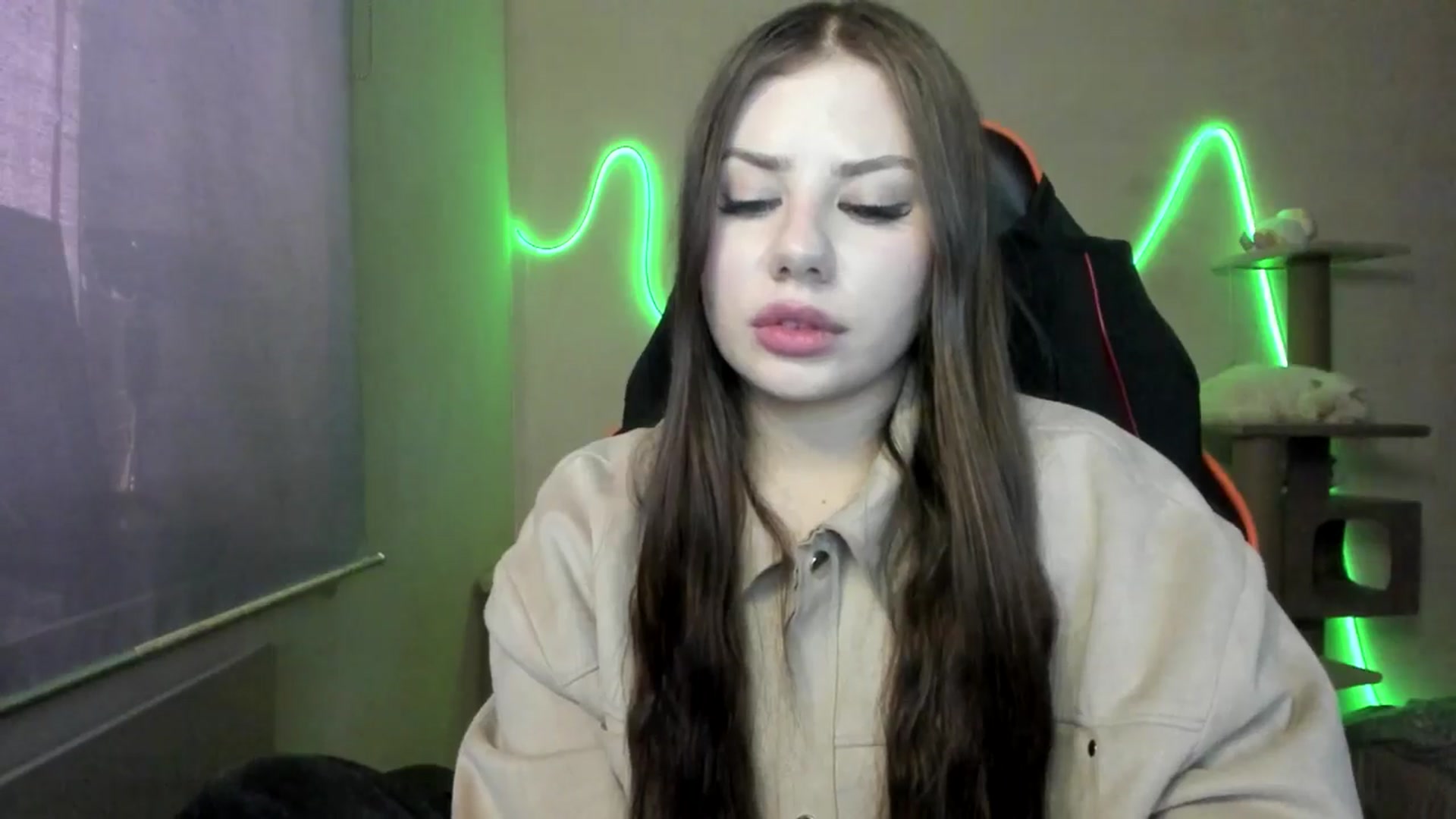 Gallery image thumbnail from FlyingDream's myfreecams stream on, 11/27/2025, 11:42 image 20 of 20
