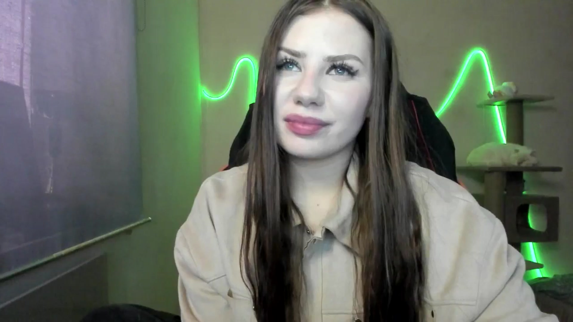 Gallery image thumbnail from FlyingDream's myfreecams stream on, 11/27/2025, 11:42 image 12 of 20