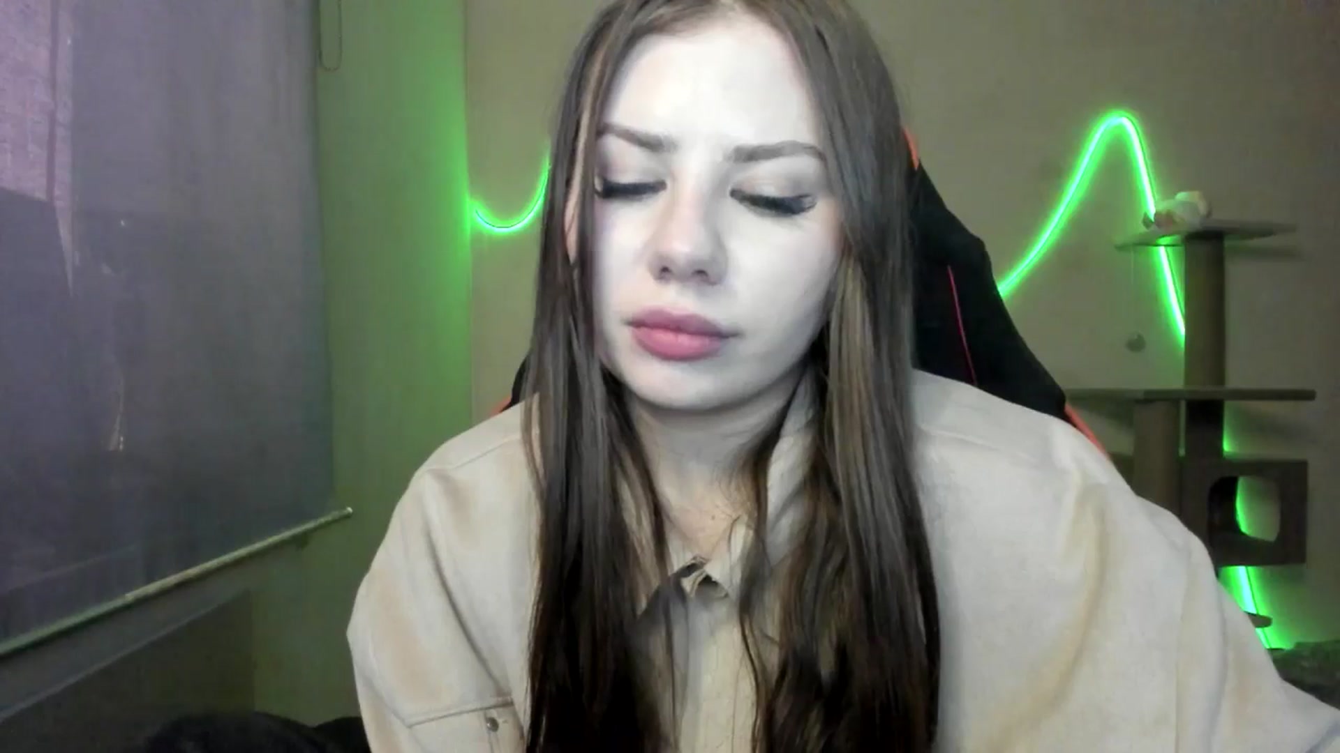Gallery image thumbnail from FlyingDream's myfreecams stream on, 11/27/2025, 13:02 image 4 of 20