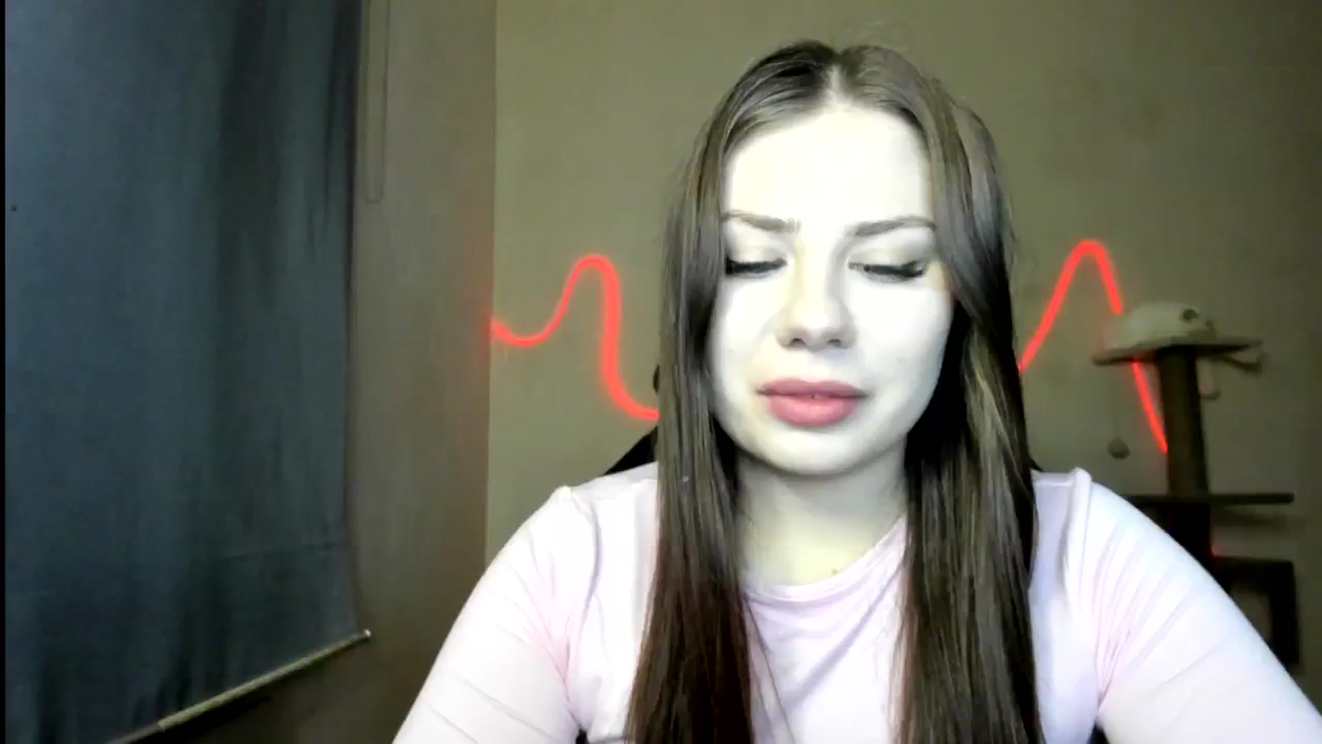 Gallery image thumbnail from FlyingDream's myfreecams stream on, 12/06/2025, 16:25 image 19 of 20