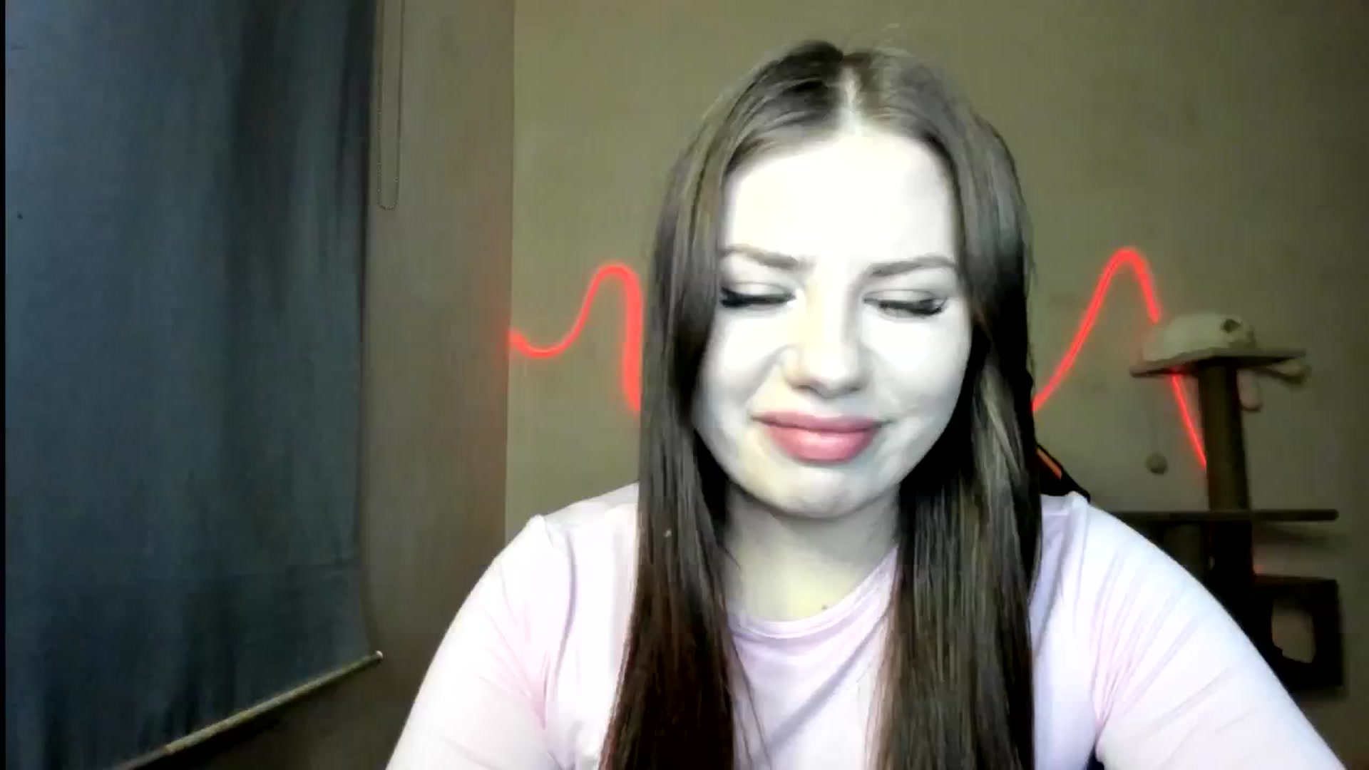 Gallery image thumbnail from FlyingDream's myfreecams stream on, 12/06/2025, 16:25 image 17 of 20