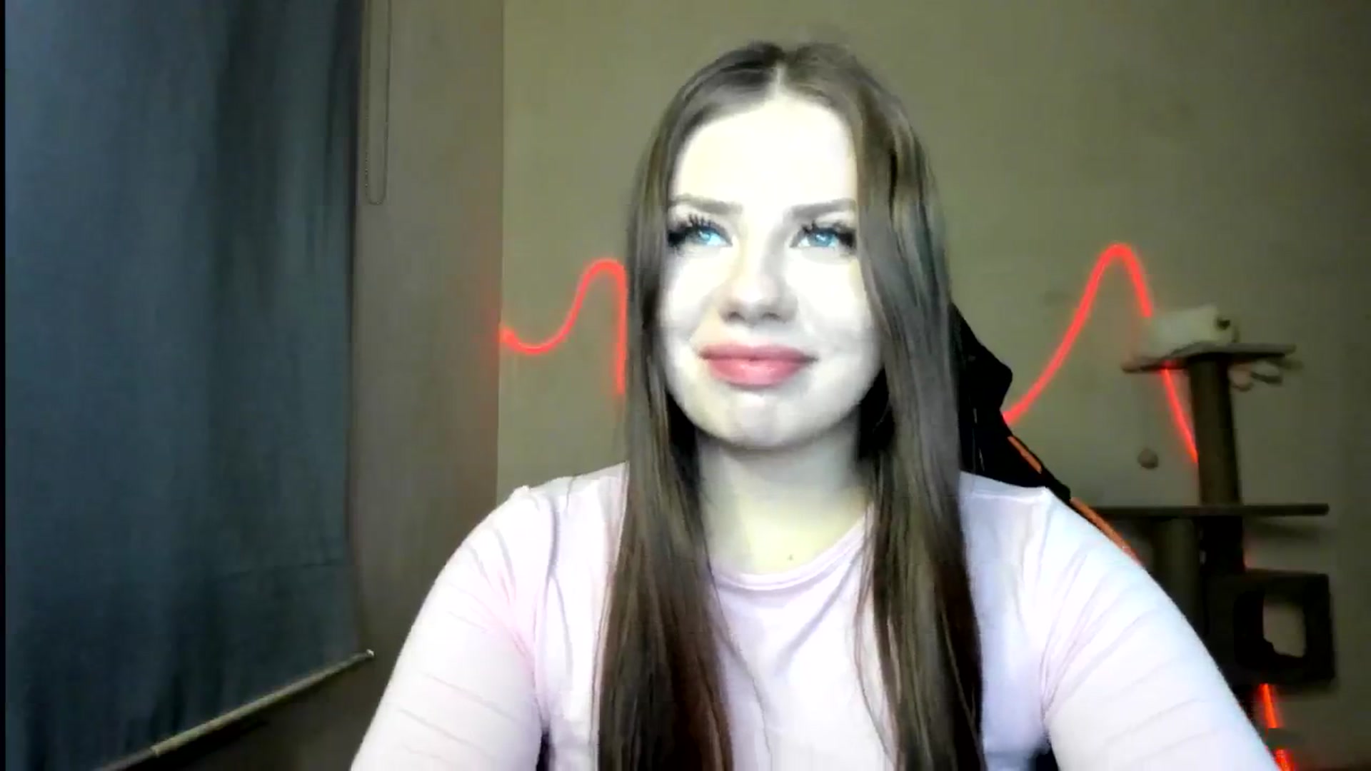 Gallery image thumbnail from FlyingDream's myfreecams stream on, 12/06/2025, 17:02 image 20 of 20