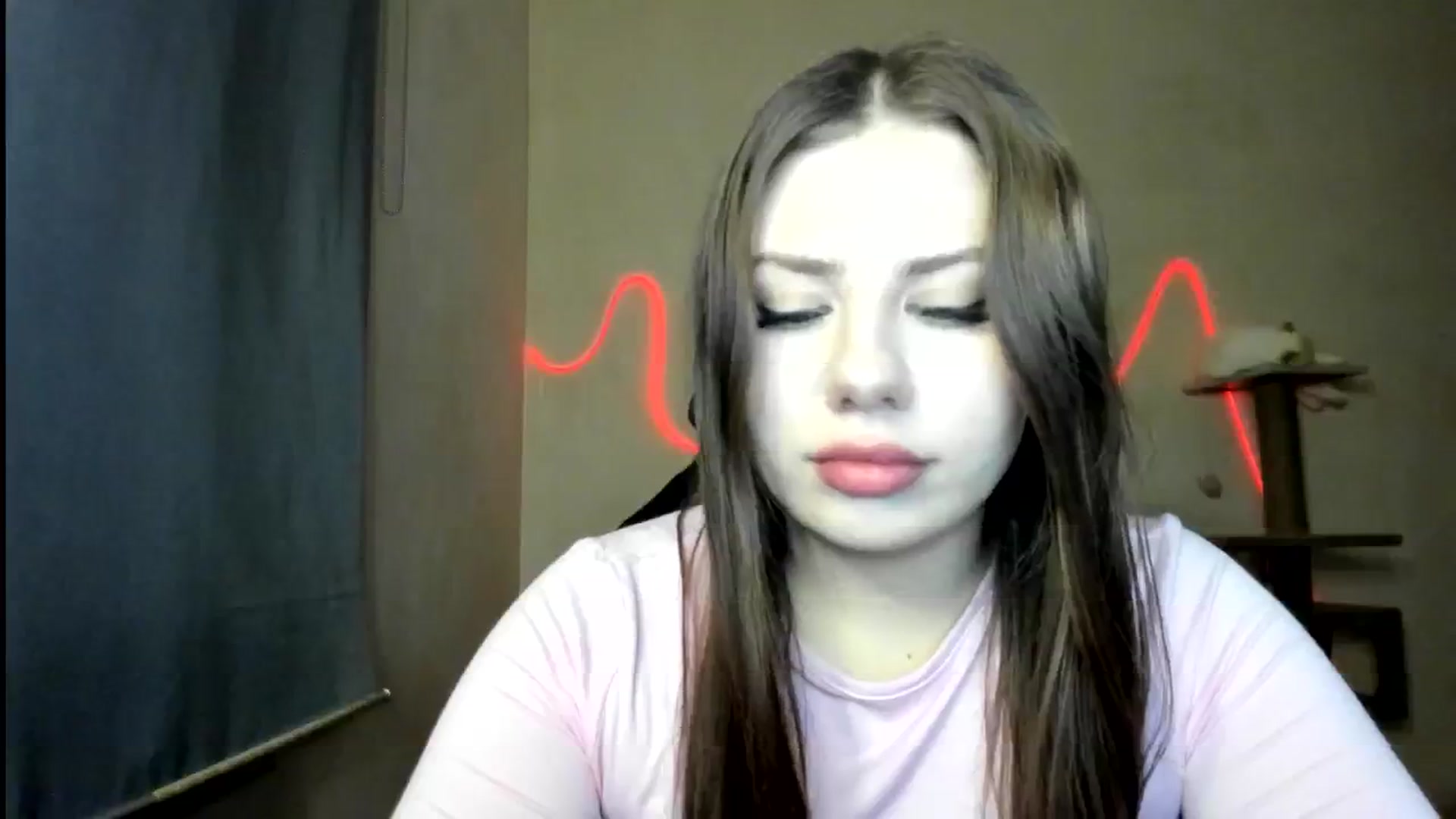 Gallery image thumbnail from FlyingDream's myfreecams stream on, 12/06/2025, 17:02 image 4 of 20