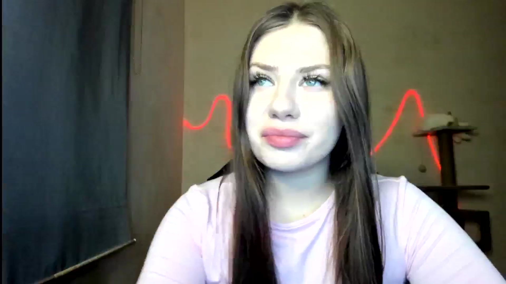 Gallery image thumbnail from FlyingDream's myfreecams stream on, 12/06/2025, 17:02 image 7 of 20