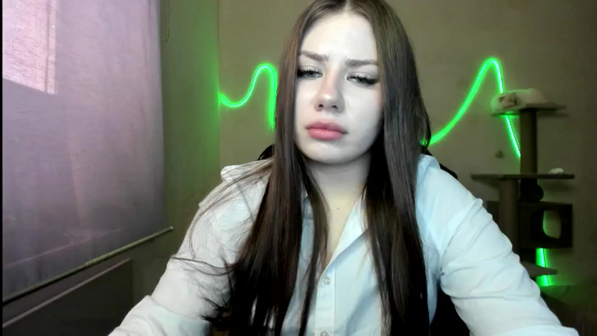 Gallery image thumbnail from FlyingDream's myfreecams stream on, 12/12/2025, 10:36 image 20 of 20