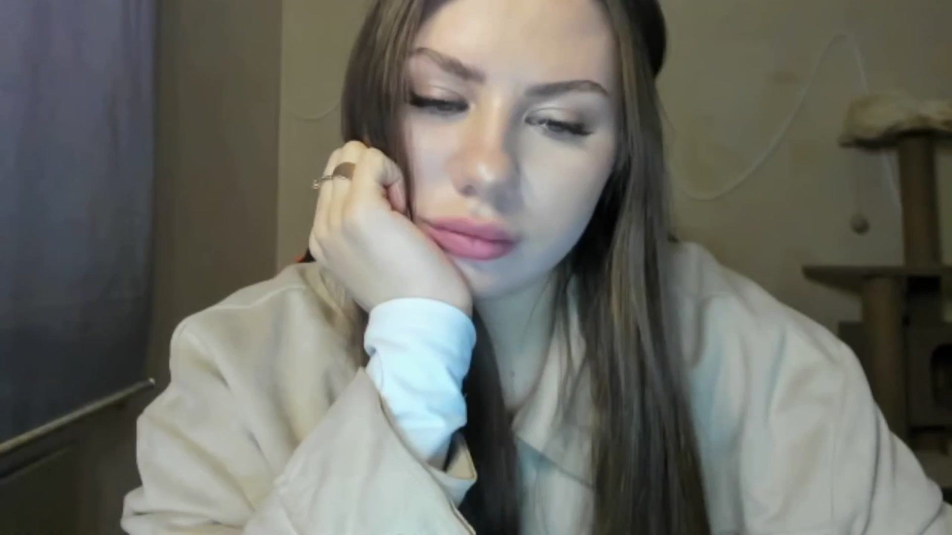 Gallery image thumbnail from FlyingDream's myfreecams stream on, 12/17/2025, 11:27 image 3 of 20