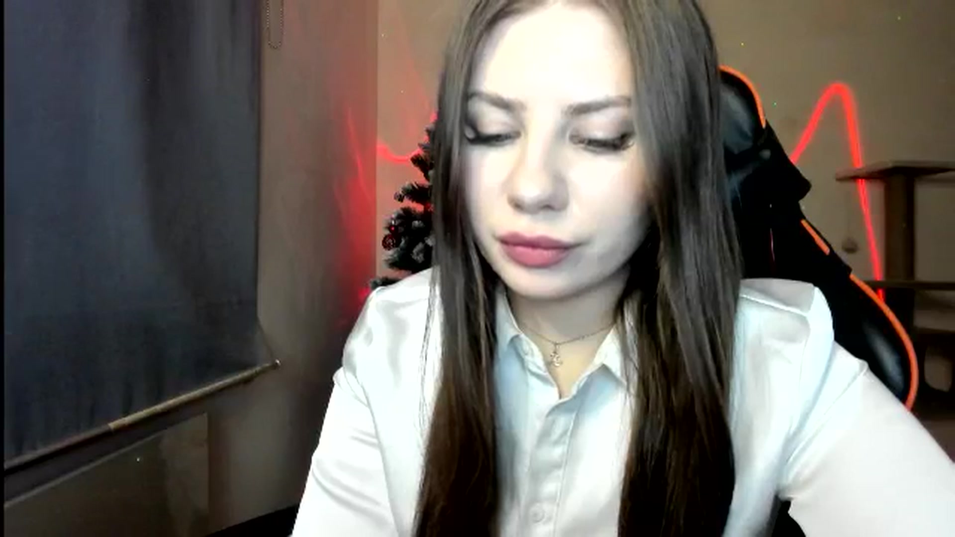 Gallery image thumbnail from FlyingDream's myfreecams stream on, 12/21/2025, 14:51 image 5 of 20