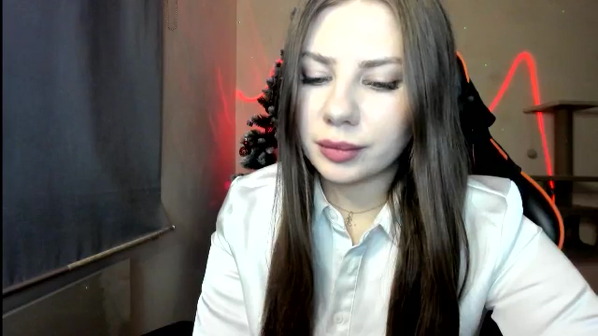 Gallery image thumbnail from FlyingDream's myfreecams stream on, 12/21/2025, 14:51 image 3 of 20