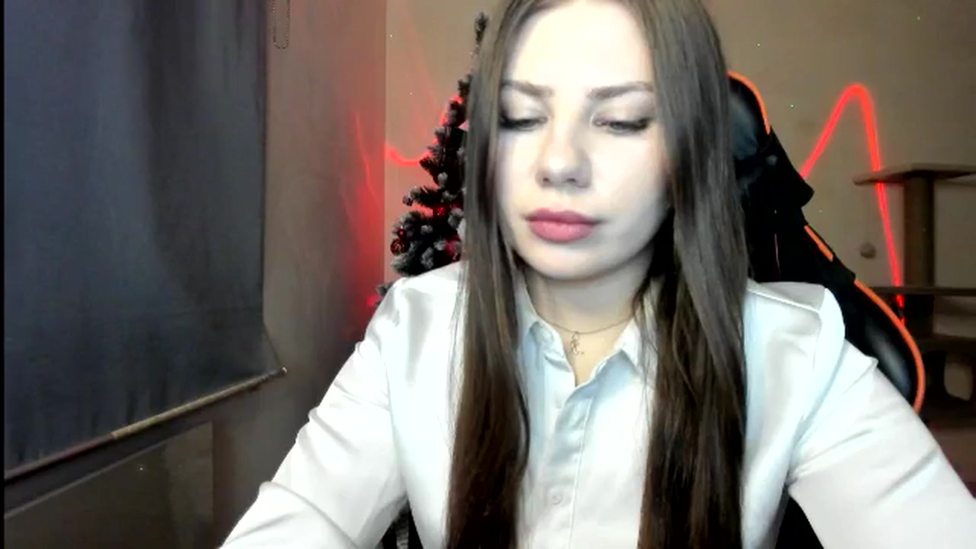 Gallery image thumbnail from FlyingDream's myfreecams stream on, 12/21/2025, 14:51 image 8 of 20