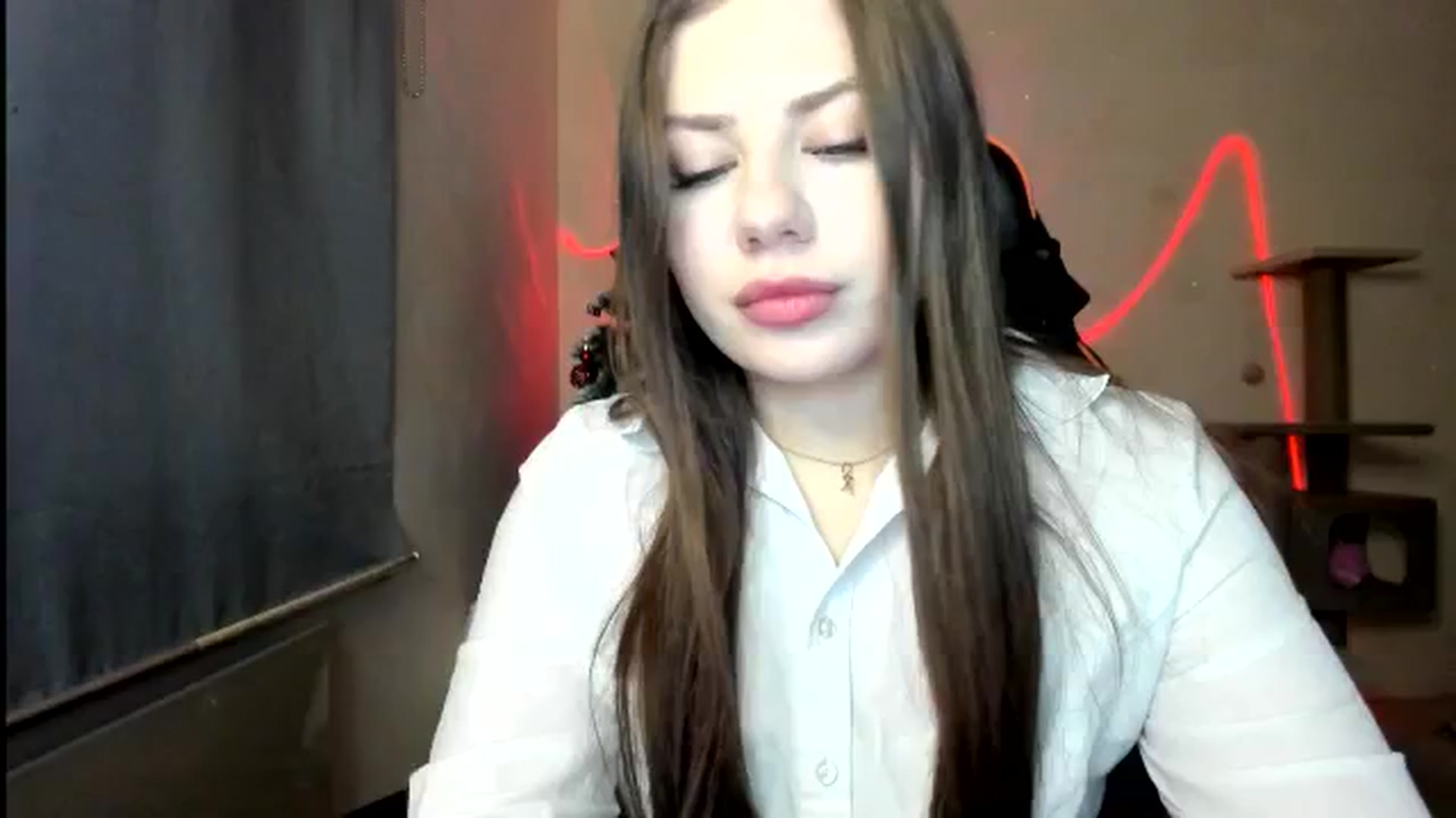 Gallery image thumbnail from FlyingDream's myfreecams stream on, 12/23/2025, 14:54 image 18 of 20