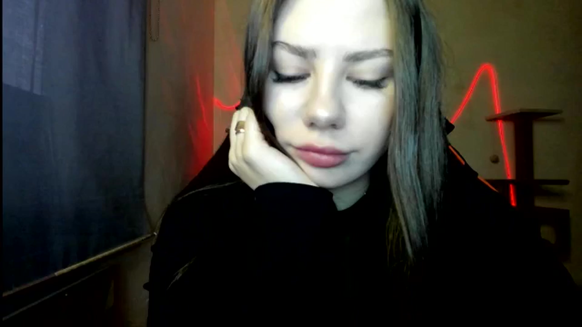 Gallery image thumbnail from FlyingDream's myfreecams stream on, 12/24/2025, 13:54 image 12 of 20