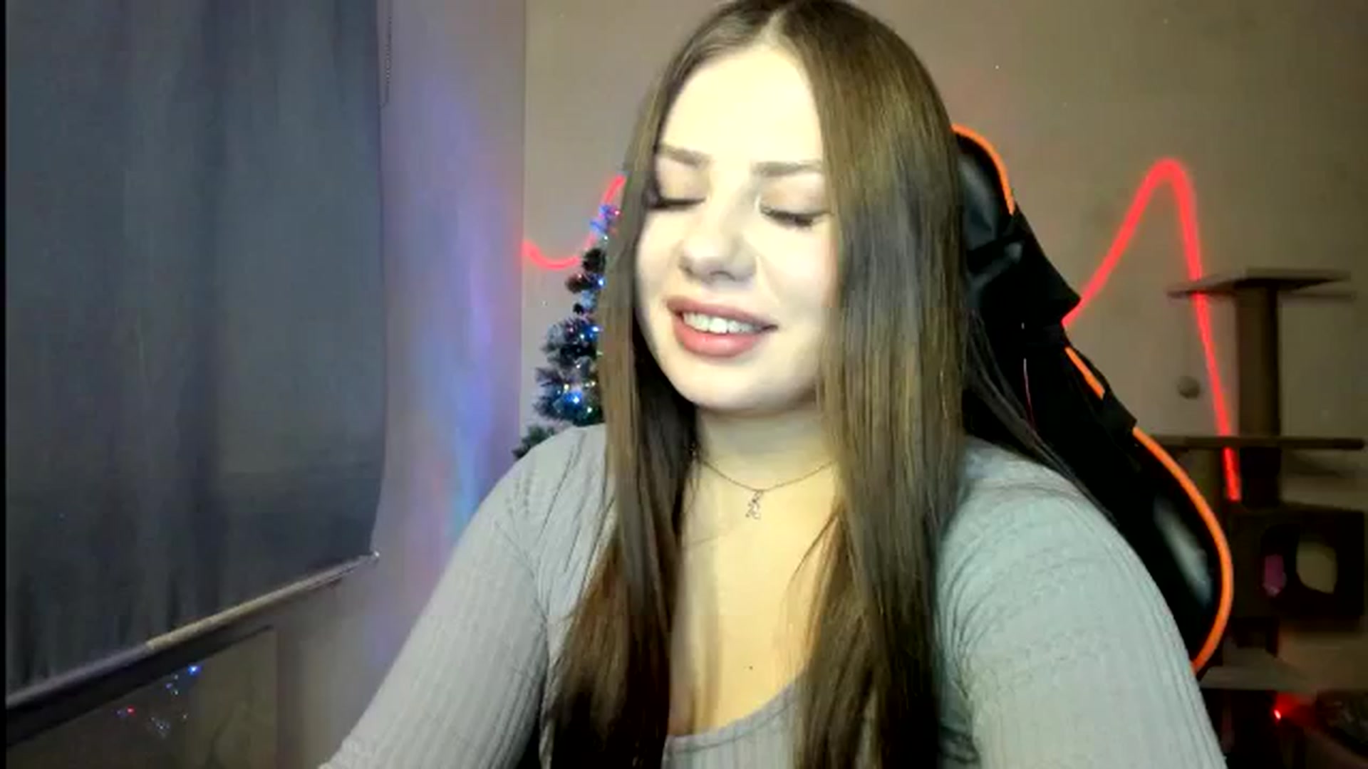 Gallery image thumbnail from FlyingDream's myfreecams stream on, 12/26/2025, 16:33 image 12 of 20
