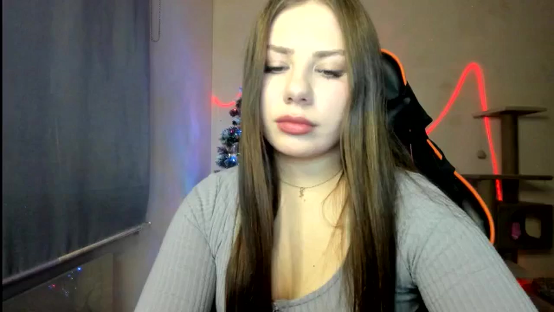 Gallery image thumbnail from FlyingDream's myfreecams stream on, 12/26/2025, 16:33 image 13 of 20