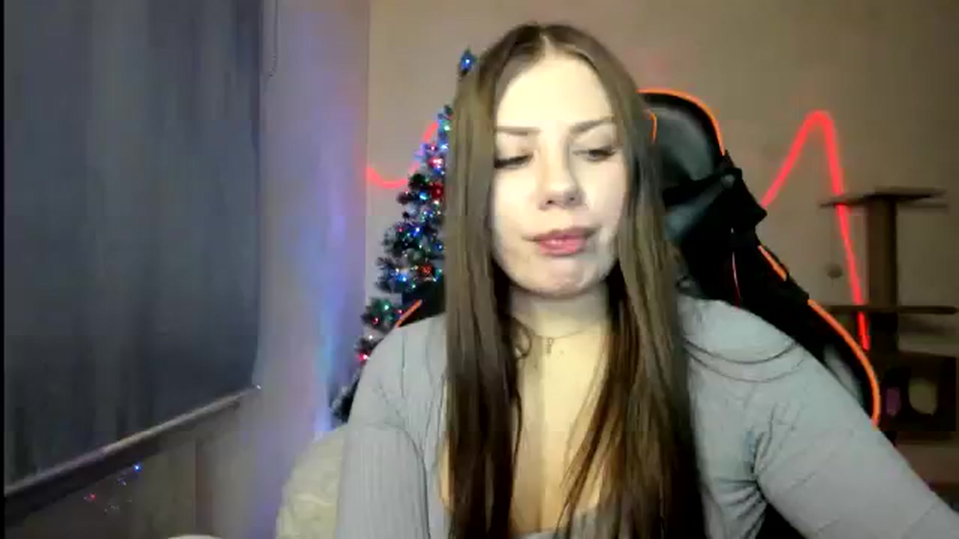 Gallery image thumbnail from FlyingDream's myfreecams stream on, 12/26/2025, 16:33 image 19 of 20