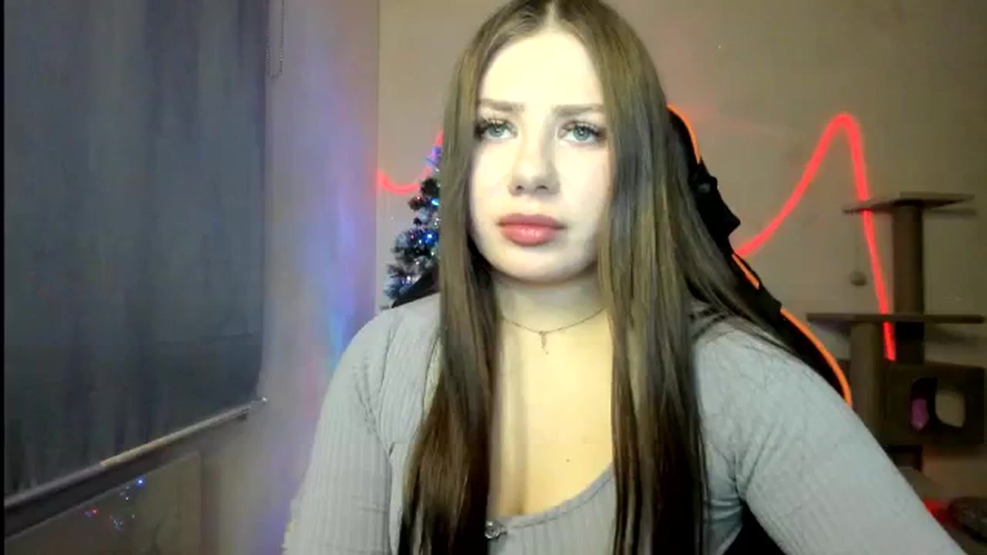 Gallery image thumbnail from FlyingDream's myfreecams stream on, 12/26/2025, 16:33 image 14 of 20