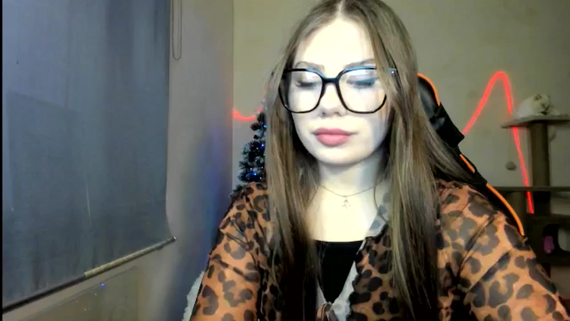 Gallery image thumbnail from FlyingDream's myfreecams stream on, 12/27/2025, 13:57 image 8 of 20