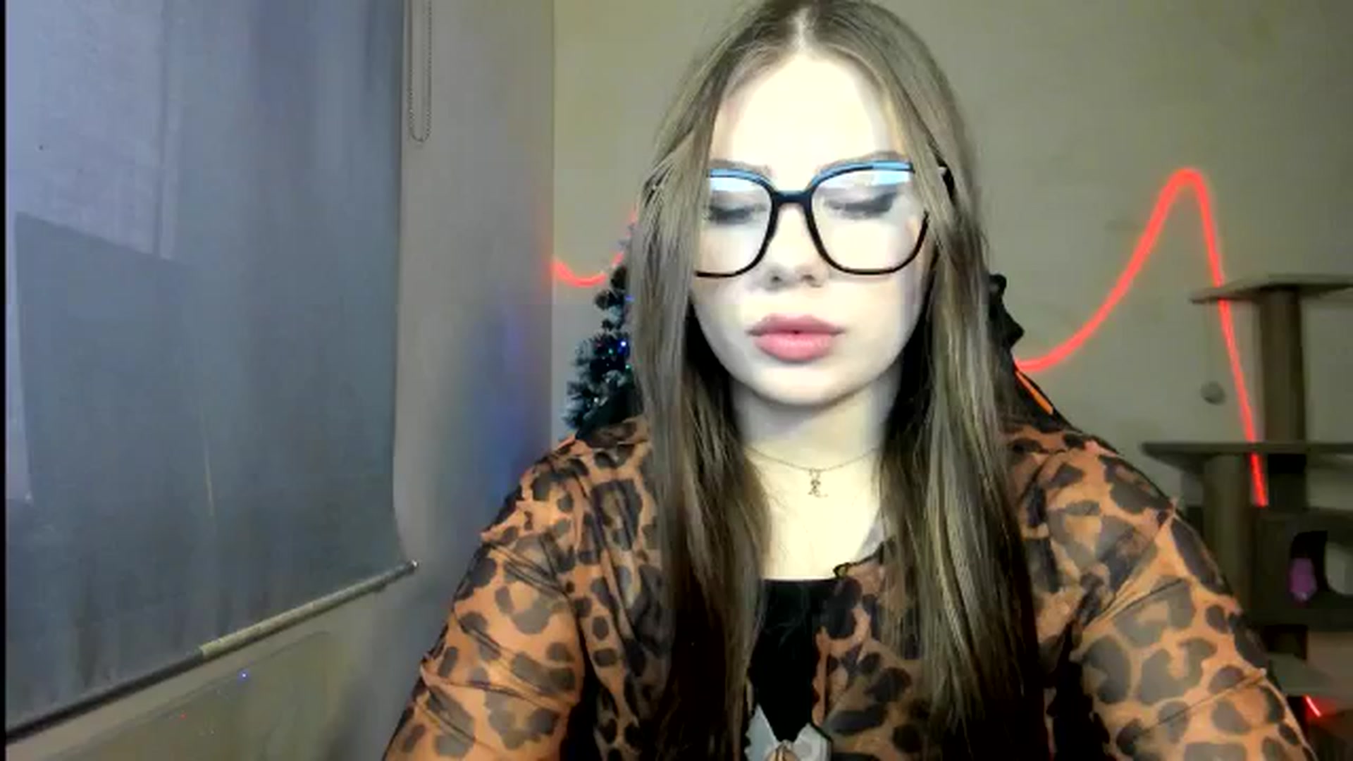 Gallery image thumbnail from FlyingDream's myfreecams stream on, 12/27/2025, 13:57 image 1 of 20