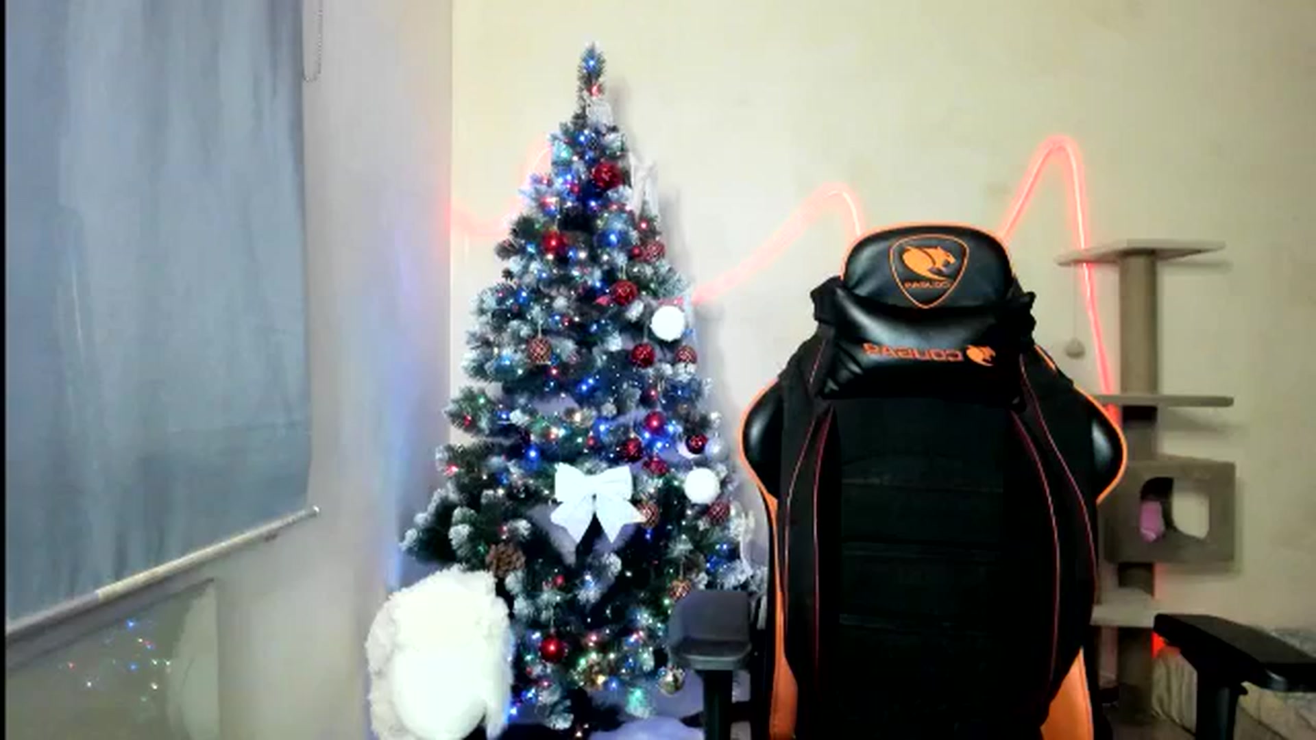 Gallery image thumbnail from FlyingDream's myfreecams stream on, 12/30/2025, 18:19 image 8 of 20