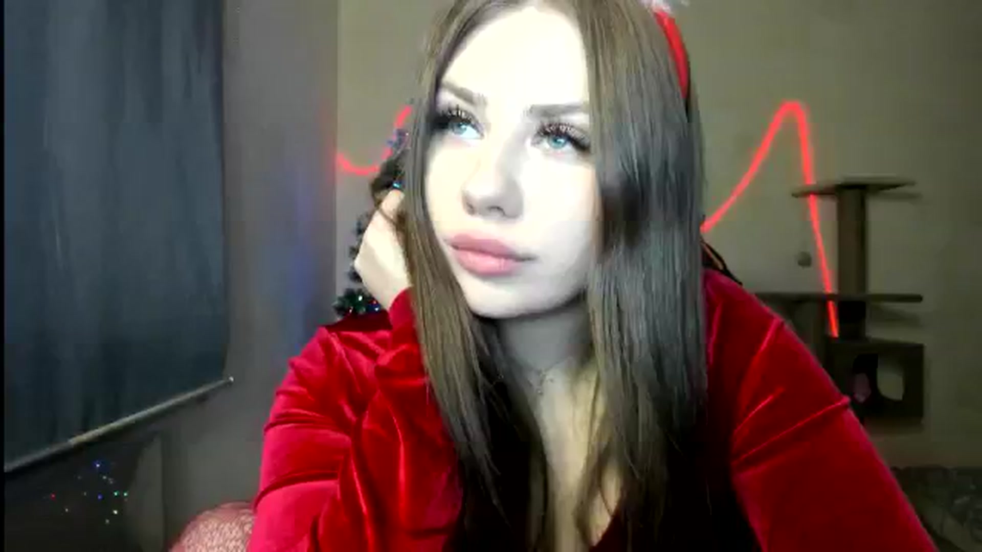 Gallery image thumbnail from FlyingDream's myfreecams stream on, 12/30/2025, 18:19 image 7 of 20