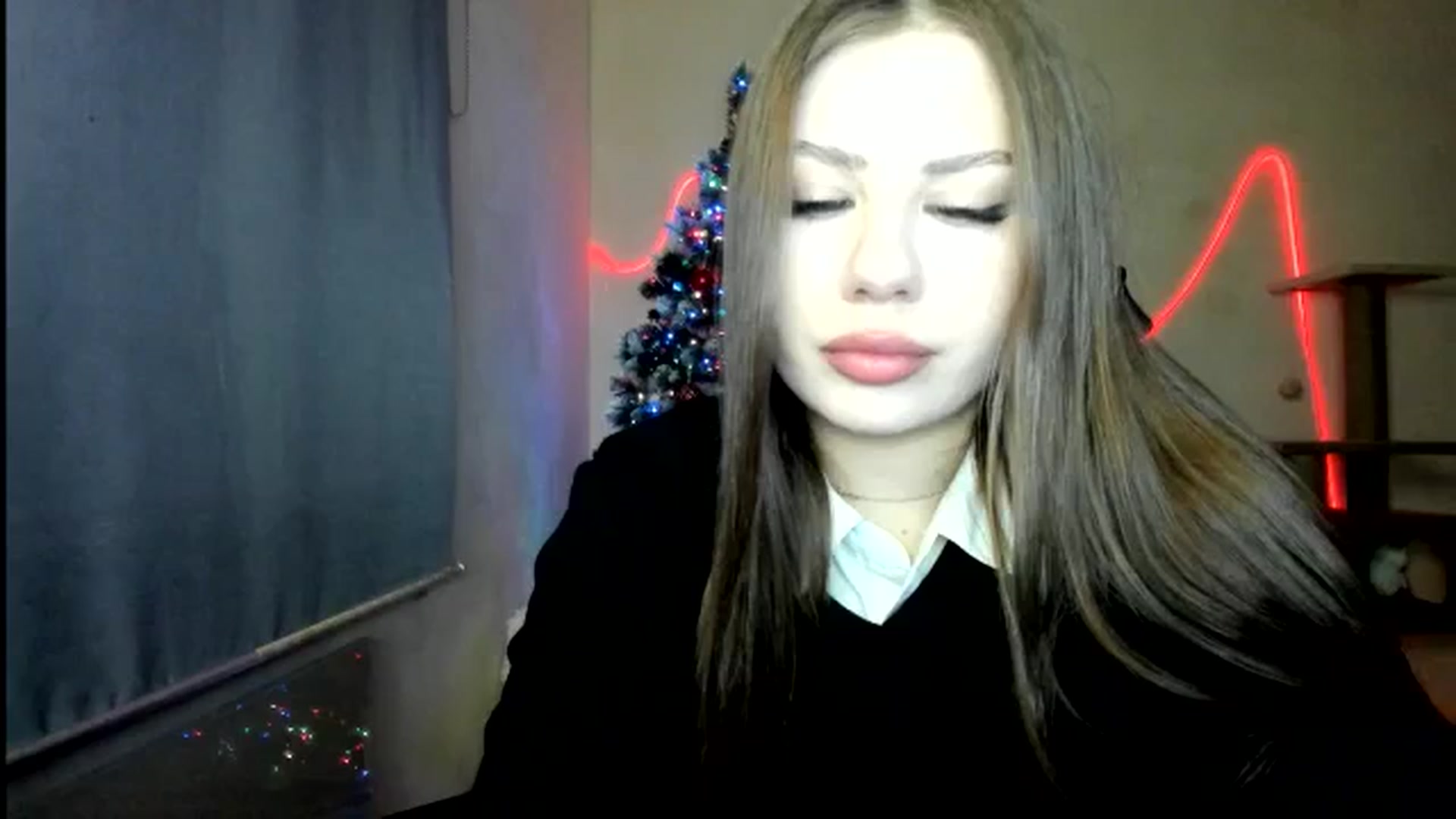 Gallery image thumbnail from FlyingDream's myfreecams stream on, 01/02/2026, 15:52 image 12 of 20