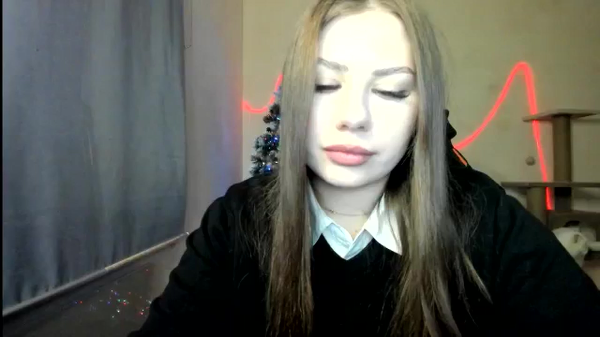 Gallery image thumbnail from FlyingDream's myfreecams stream on, 01/02/2026, 15:52 image 3 of 20
