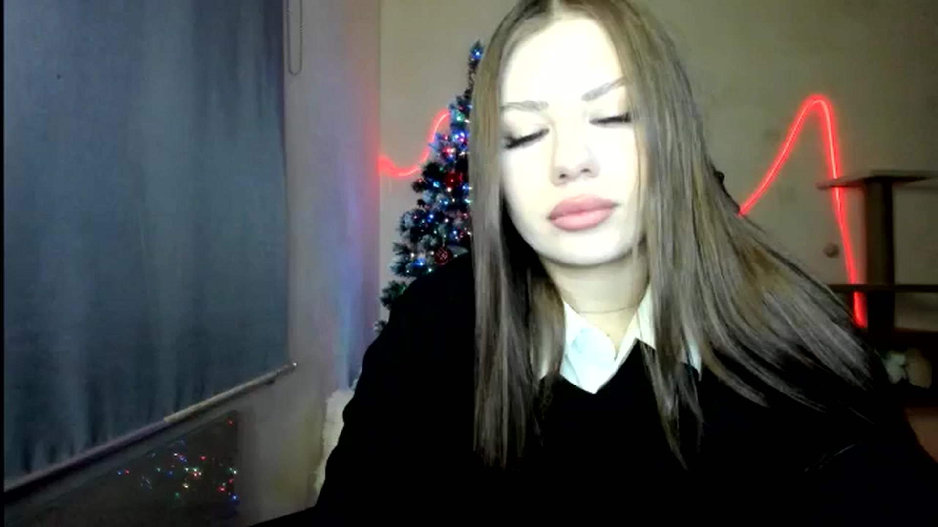 Gallery image thumbnail from FlyingDream's myfreecams stream on, 01/02/2026, 15:52 image 13 of 20