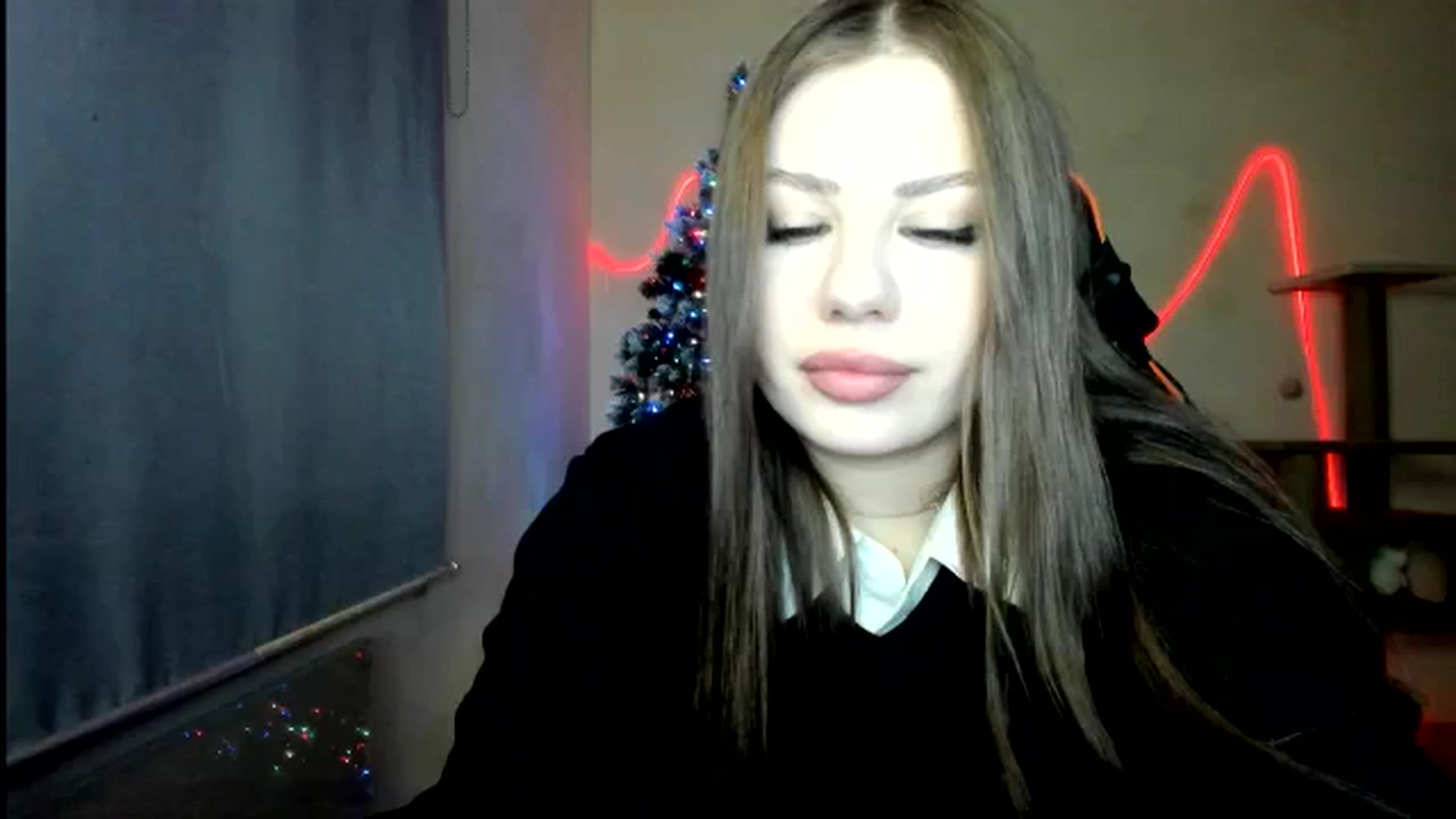 Gallery image thumbnail from FlyingDream's myfreecams stream on, 01/02/2026, 15:52 image 16 of 20