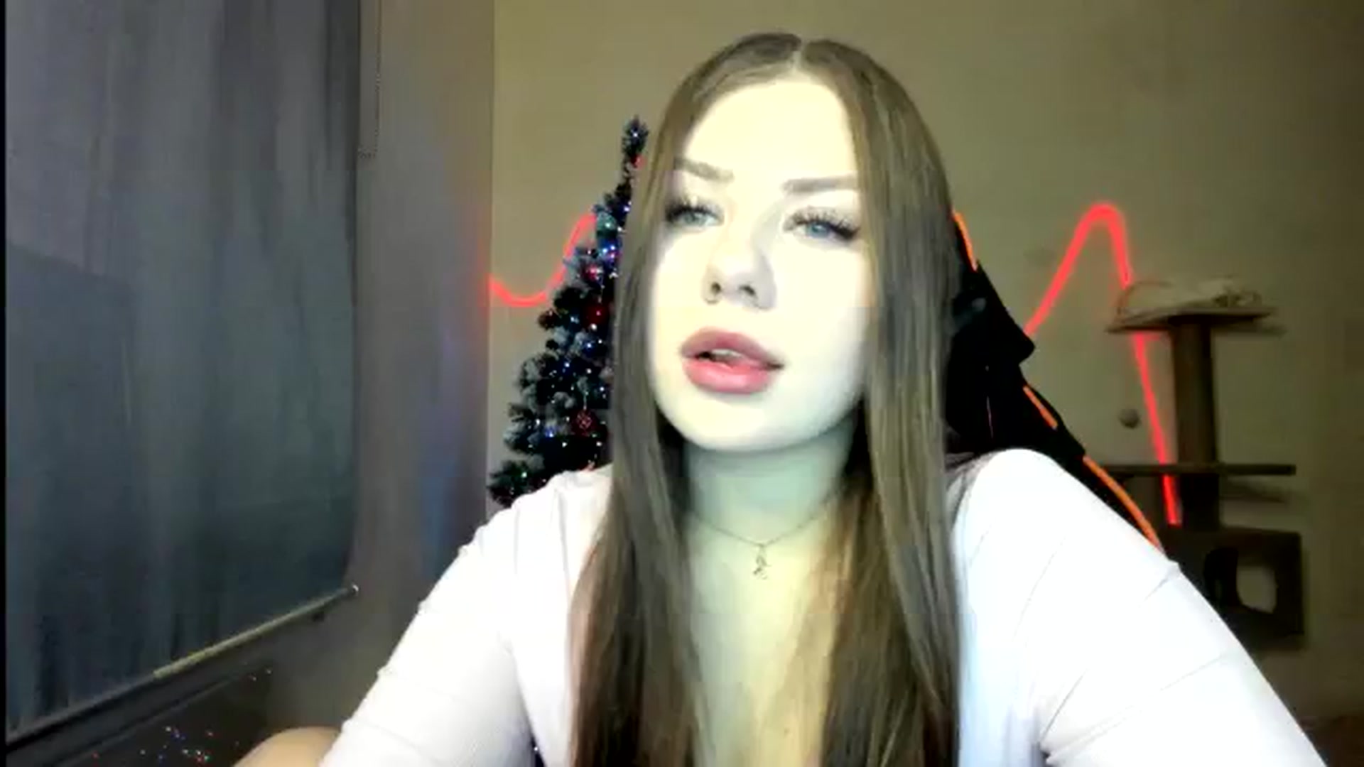 Gallery image thumbnail from FlyingDream's myfreecams stream on, 01/03/2026, 13:33 image 13 of 20