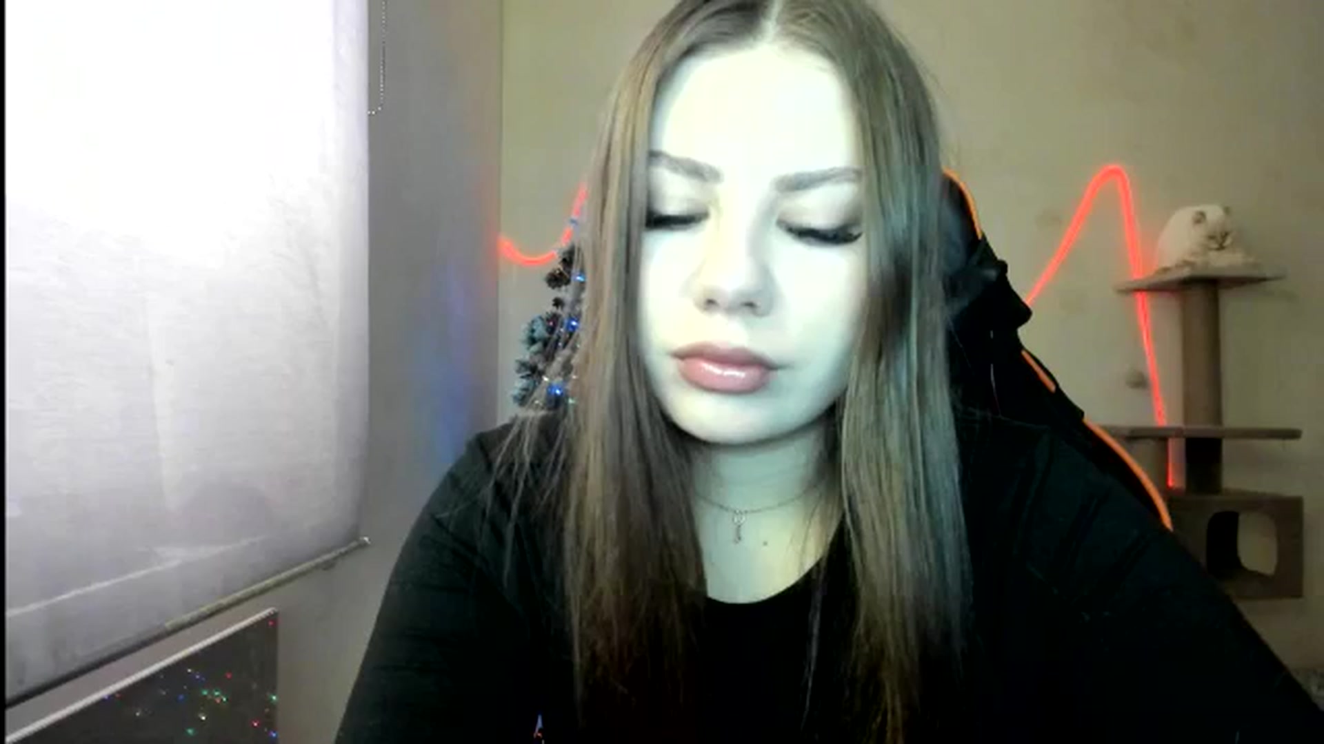 Gallery image thumbnail from FlyingDream's myfreecams stream on, 01/04/2026, 10:42 image 2 of 20