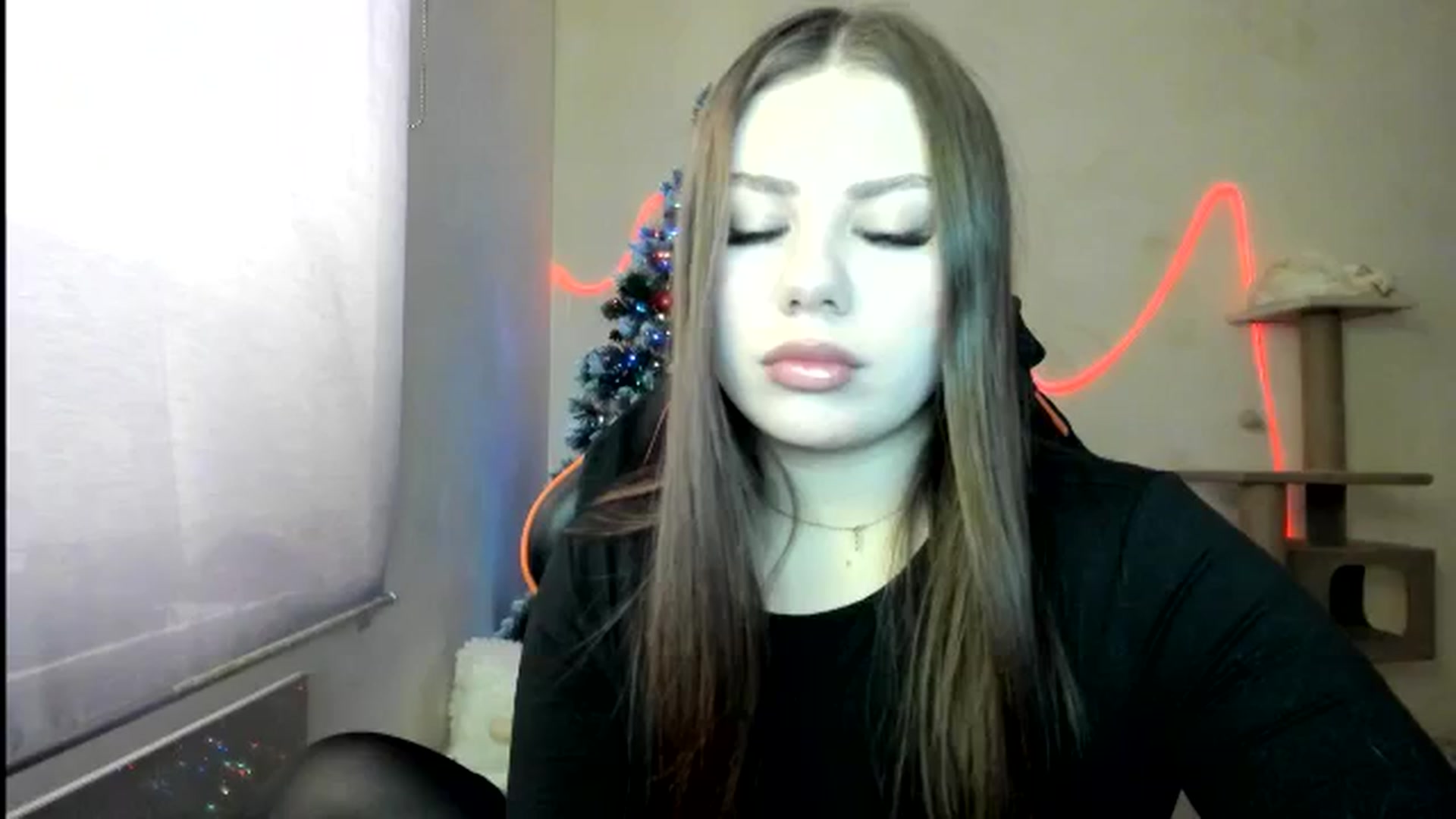 Gallery image thumbnail from FlyingDream's myfreecams stream on, 01/04/2026, 10:42 image 15 of 20