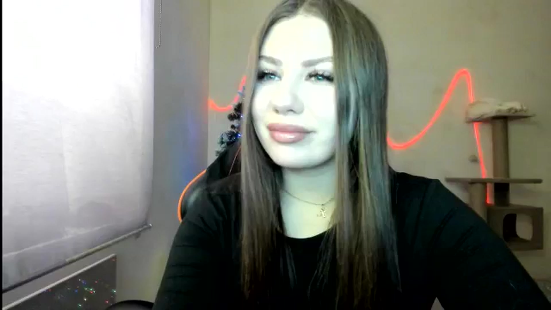 Gallery image thumbnail from FlyingDream's myfreecams stream on, 01/04/2026, 10:42 image 18 of 20
