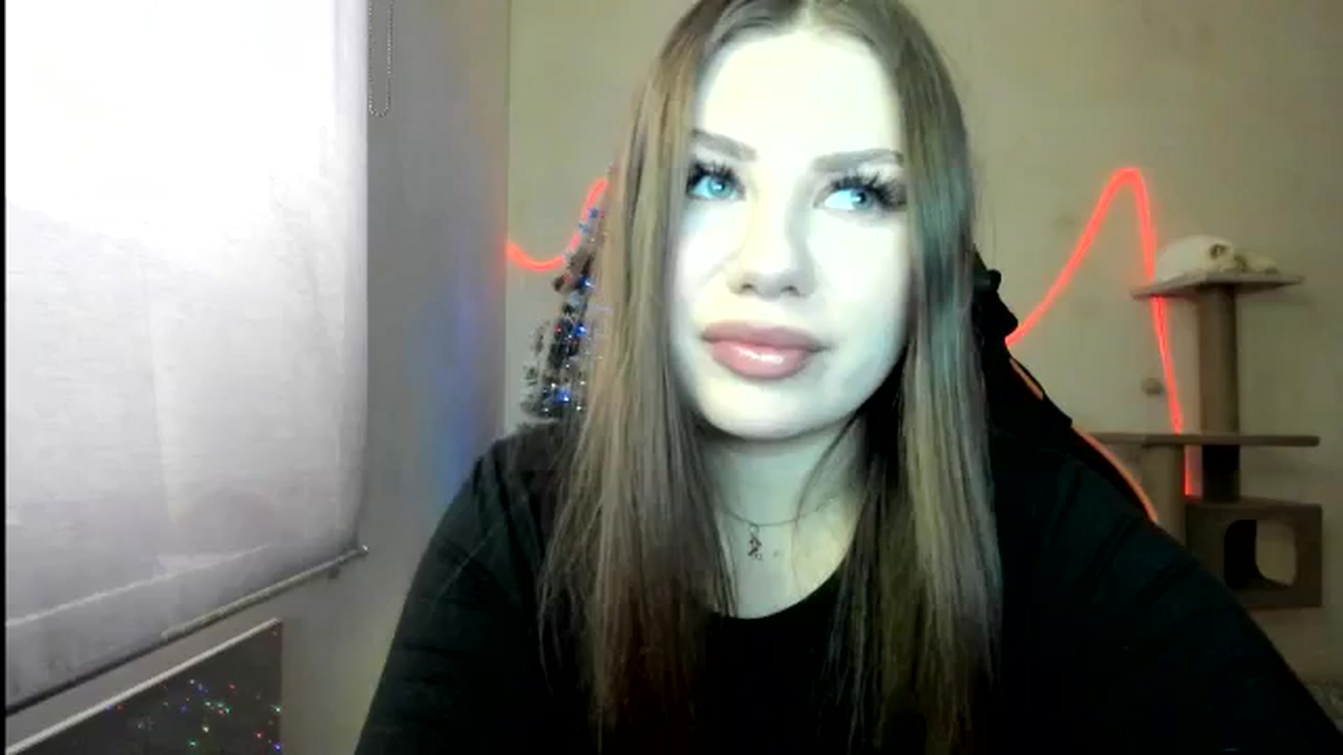 Gallery image thumbnail from FlyingDream's myfreecams stream on, 01/04/2026, 10:42 image 7 of 20