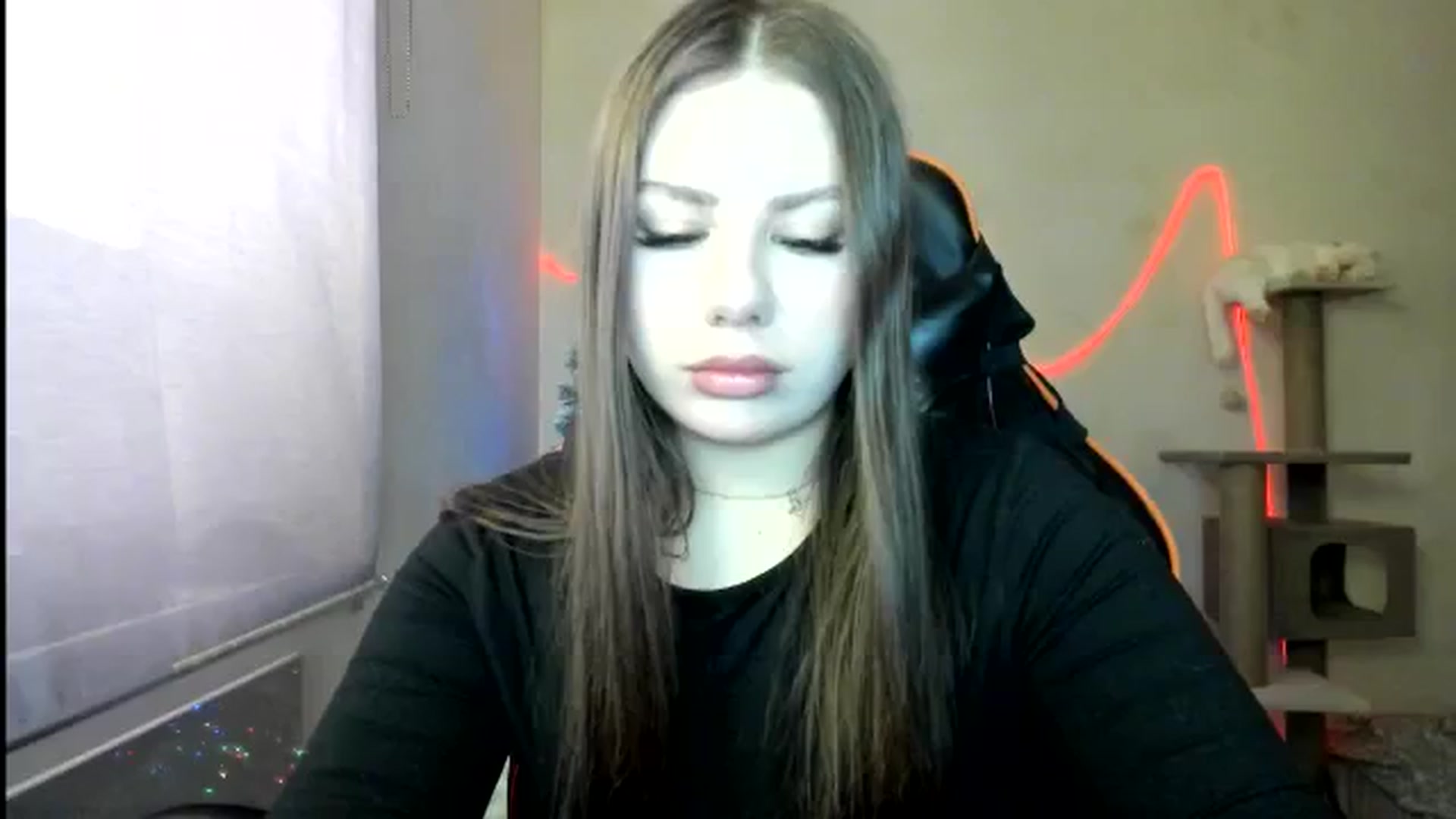 Gallery image thumbnail from FlyingDream's myfreecams stream on, 01/04/2026, 11:22 image 19 of 20