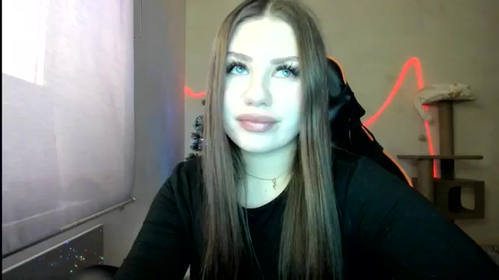 Gallery image thumbnail from FlyingDream's myfreecams stream on, 01/04/2026, 11:22 image 3 of 20