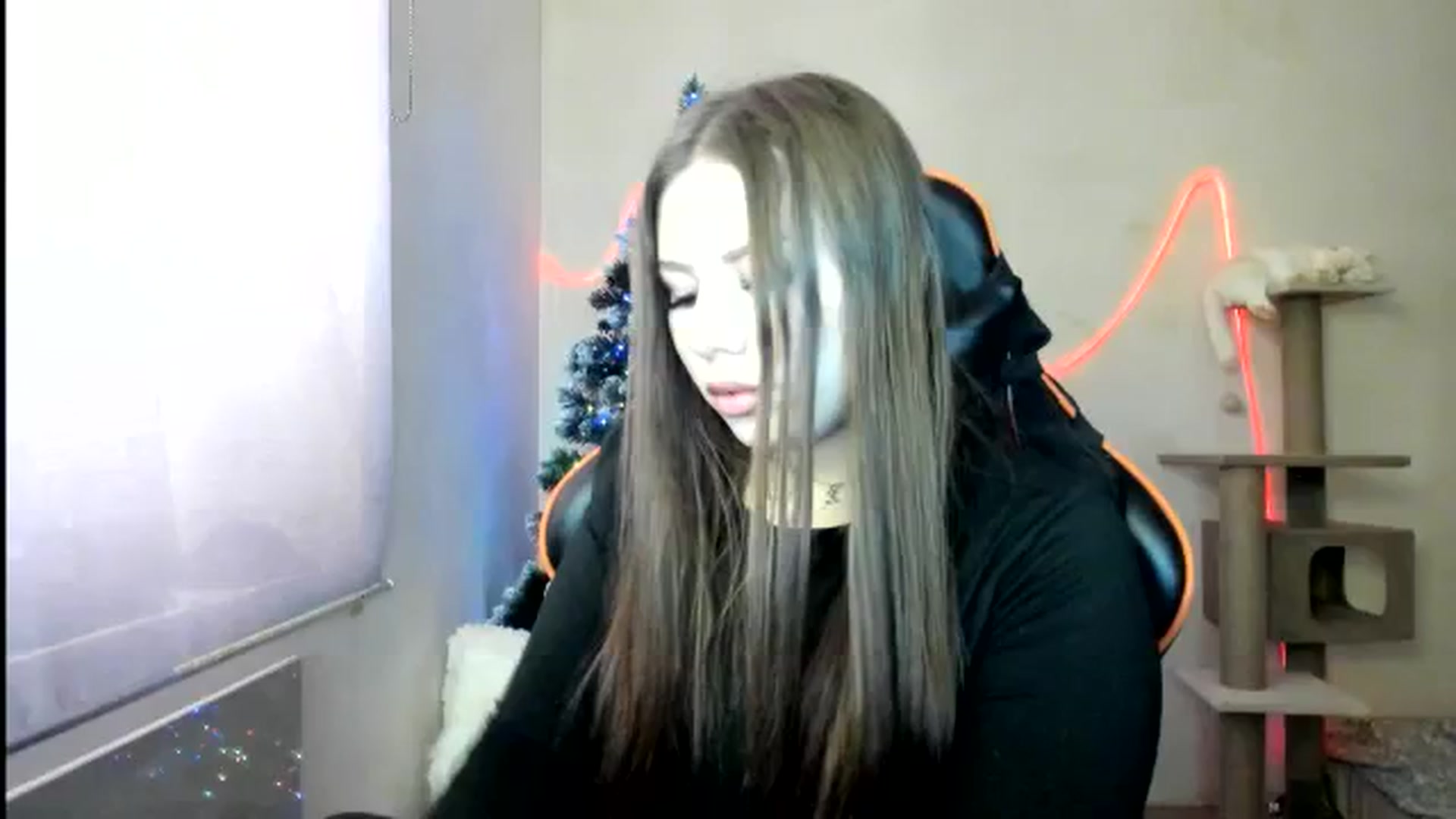 Gallery image thumbnail from FlyingDream's myfreecams stream on, 01/04/2026, 11:22 image 10 of 20
