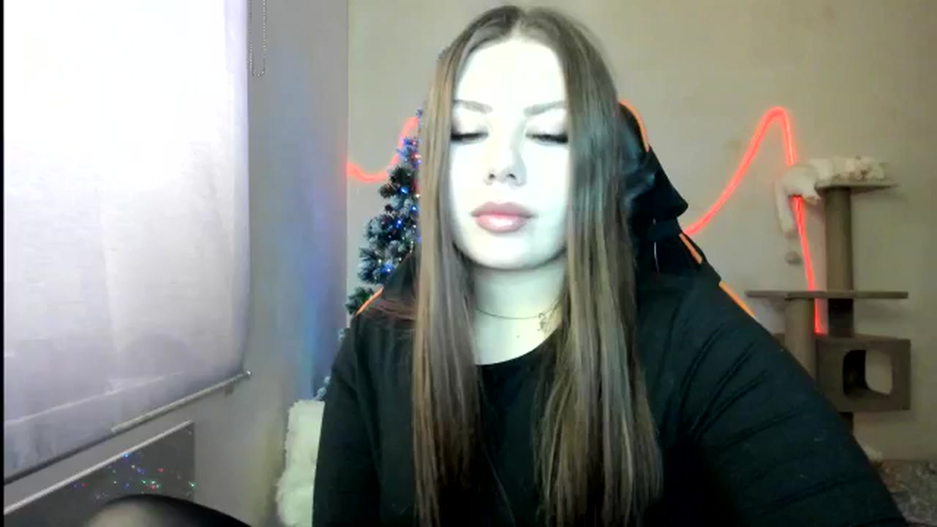 Gallery image thumbnail from FlyingDream's myfreecams stream on, 01/04/2026, 11:22 image 12 of 20