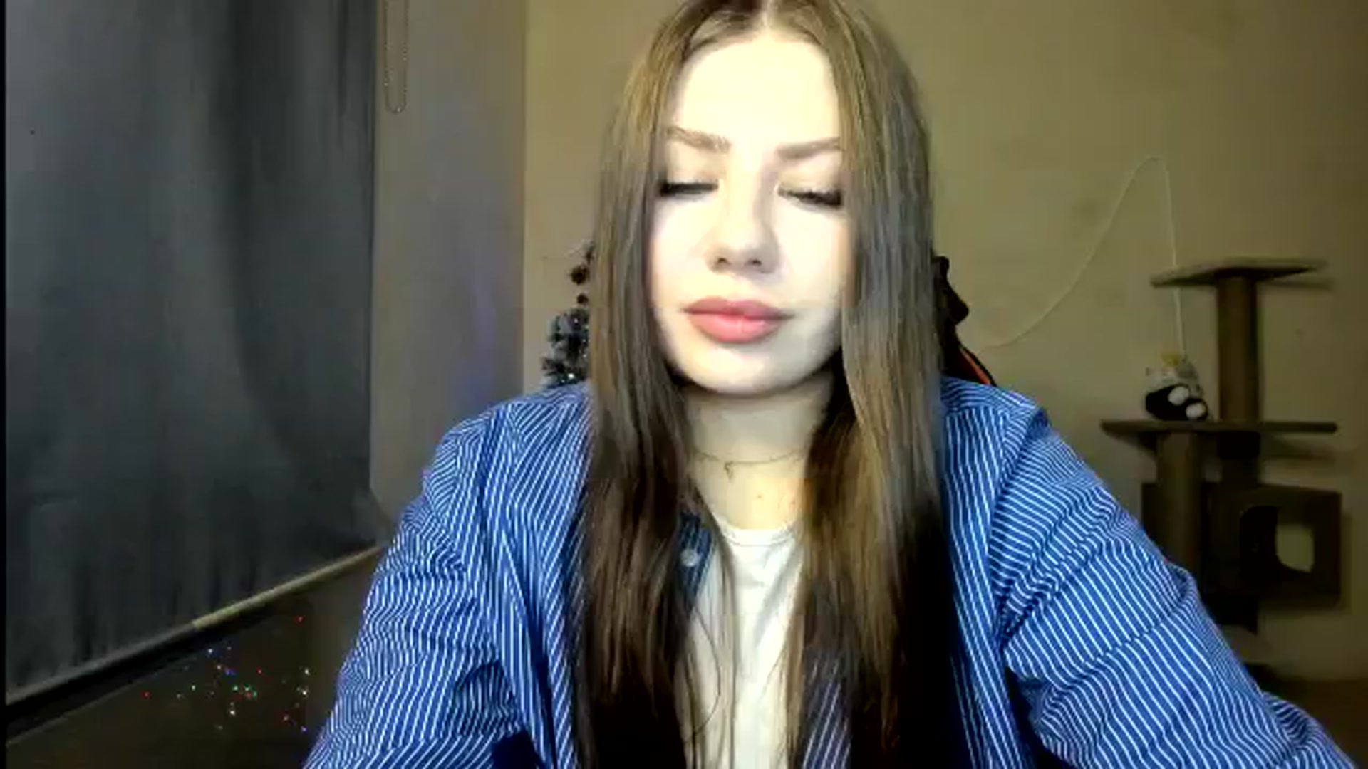 Gallery image thumbnail from FlyingDream's myfreecams stream on, 01/06/2026, 15:27 image 3 of 20