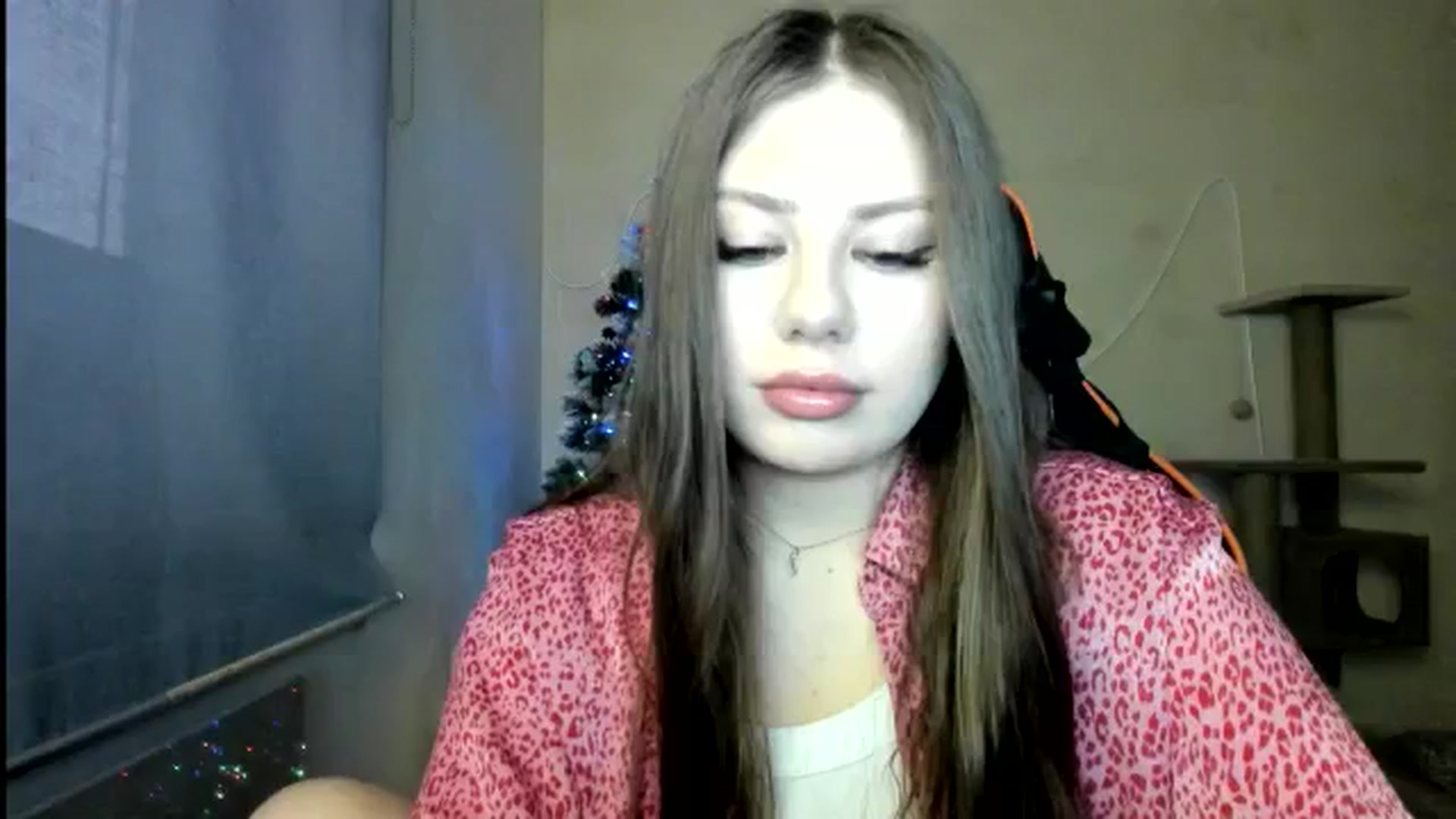 Gallery image thumbnail from FlyingDream's myfreecams stream on, 01/07/2026, 14:03 image 2 of 20