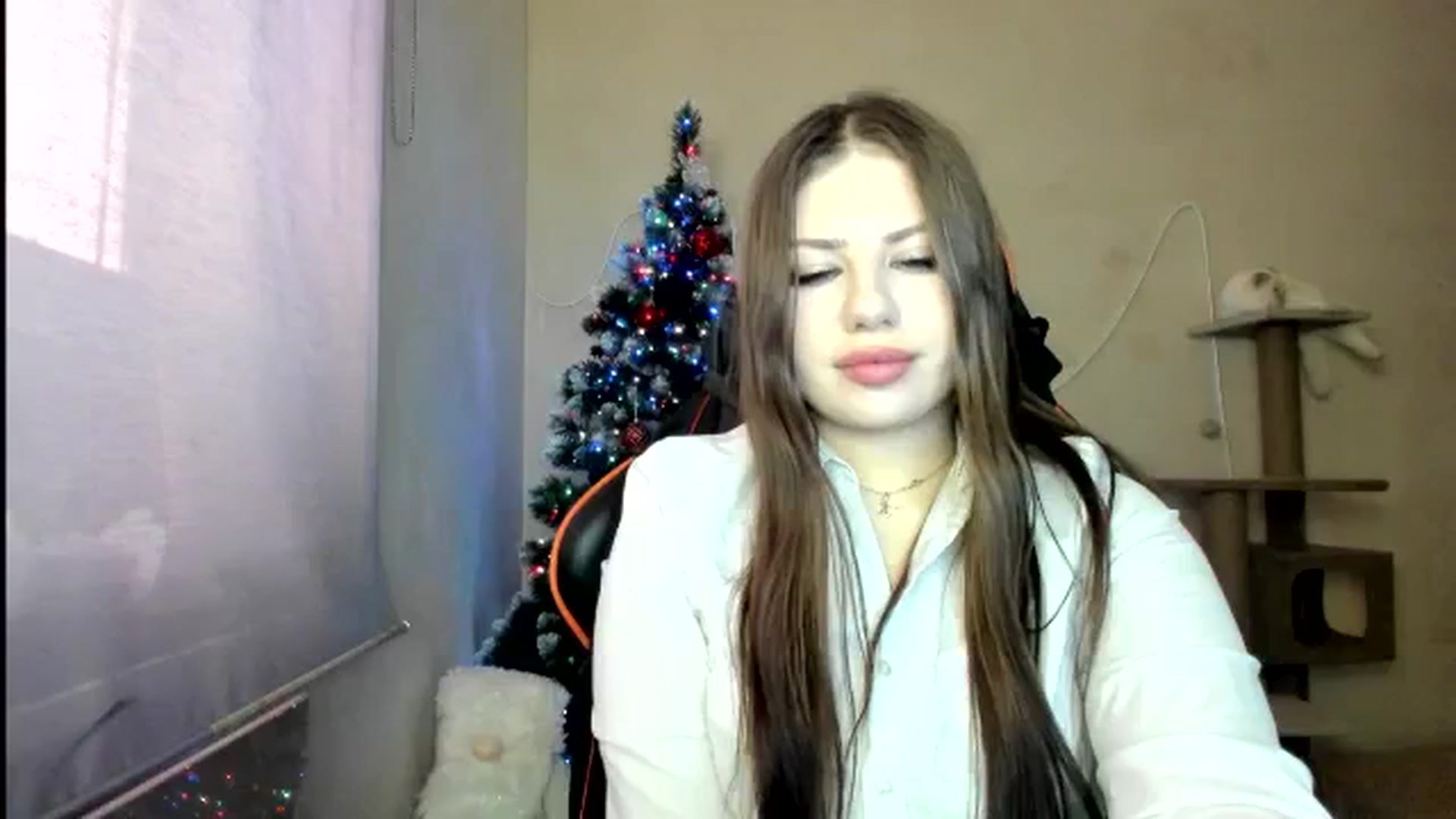 Gallery image thumbnail from FlyingDream's myfreecams stream on, 01/11/2026, 11:59 image 17 of 20