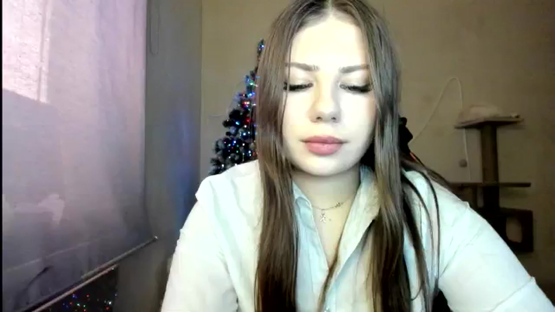Gallery image thumbnail from FlyingDream's myfreecams stream on, 01/11/2026, 11:59 image 19 of 20