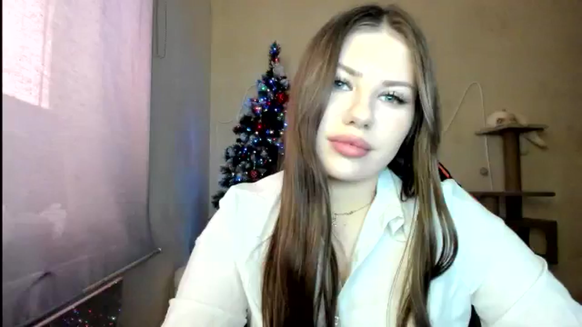 Gallery image thumbnail from FlyingDream's myfreecams stream on, 01/11/2026, 12:47 image 6 of 20