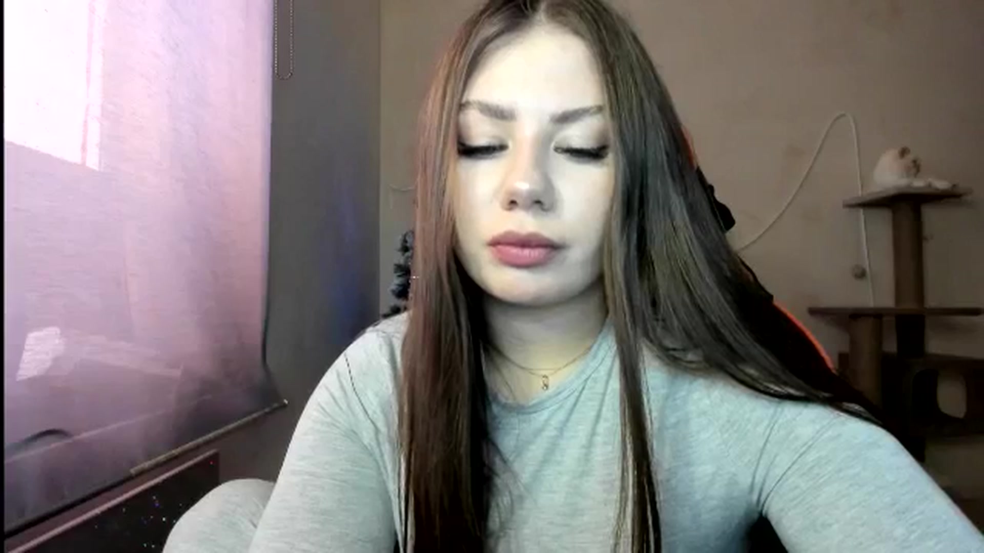 Gallery image thumbnail from FlyingDream's myfreecams stream on, 01/12/2026, 11:46 image 4 of 20