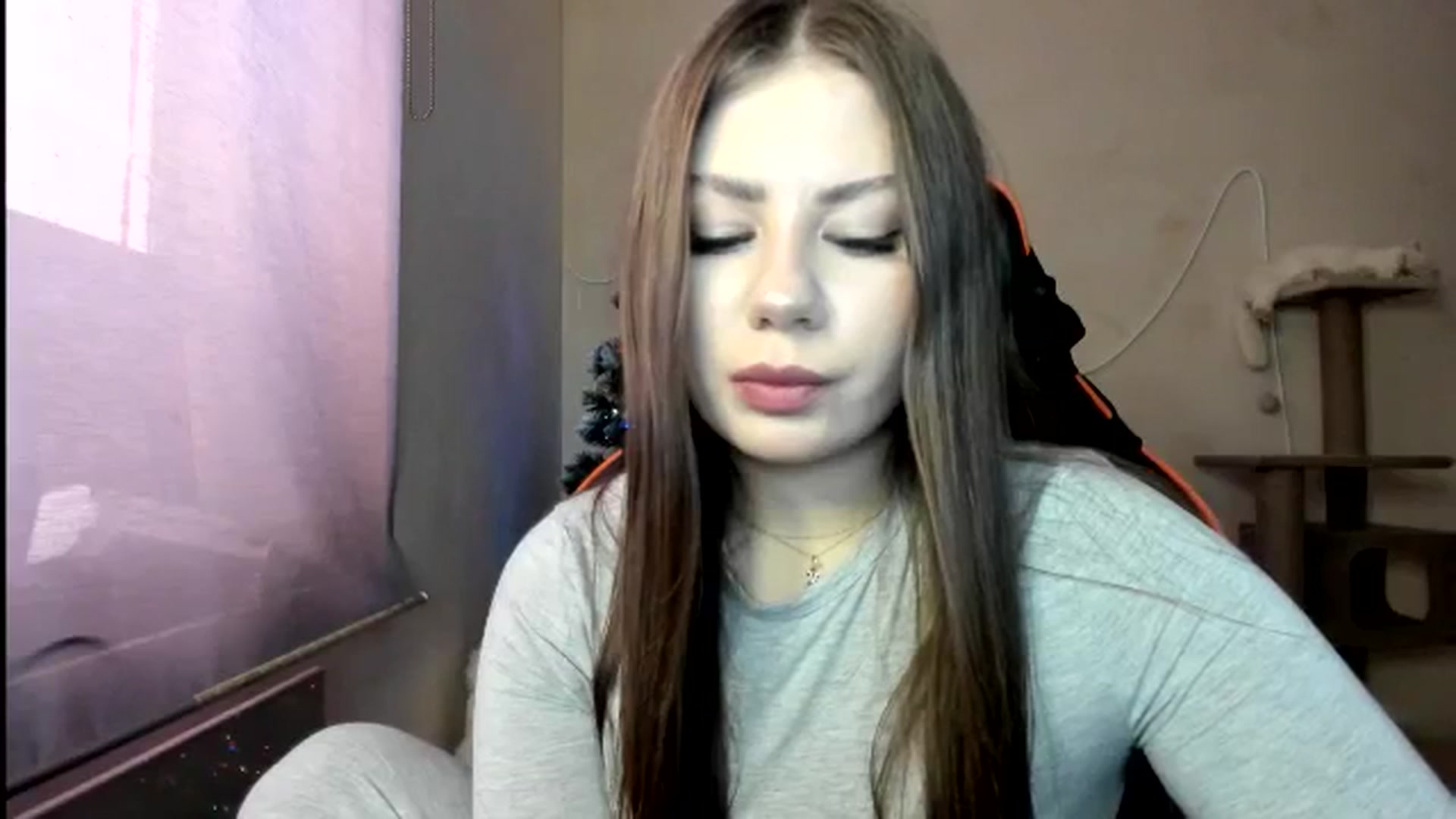 Gallery image thumbnail from FlyingDream's myfreecams stream on, 01/12/2026, 11:46 image 11 of 20