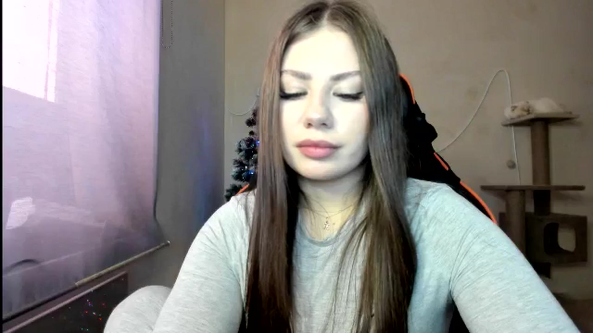 Gallery image thumbnail from FlyingDream's myfreecams stream on, 01/12/2026, 11:46 image 18 of 20