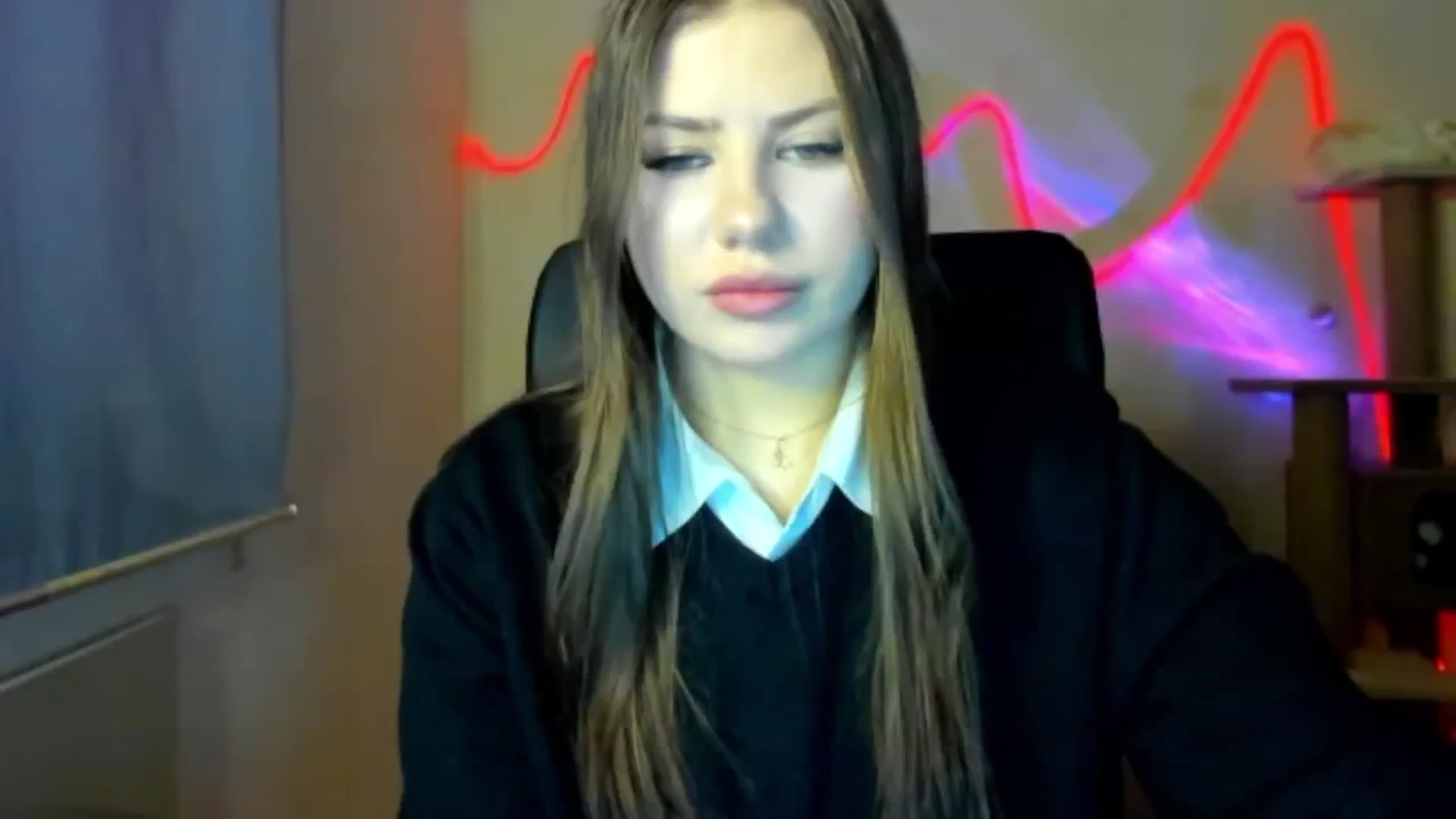 Gallery image thumbnail from FlyingDream's myfreecams stream on, 01/18/2026, 15:37 image 9 of 20