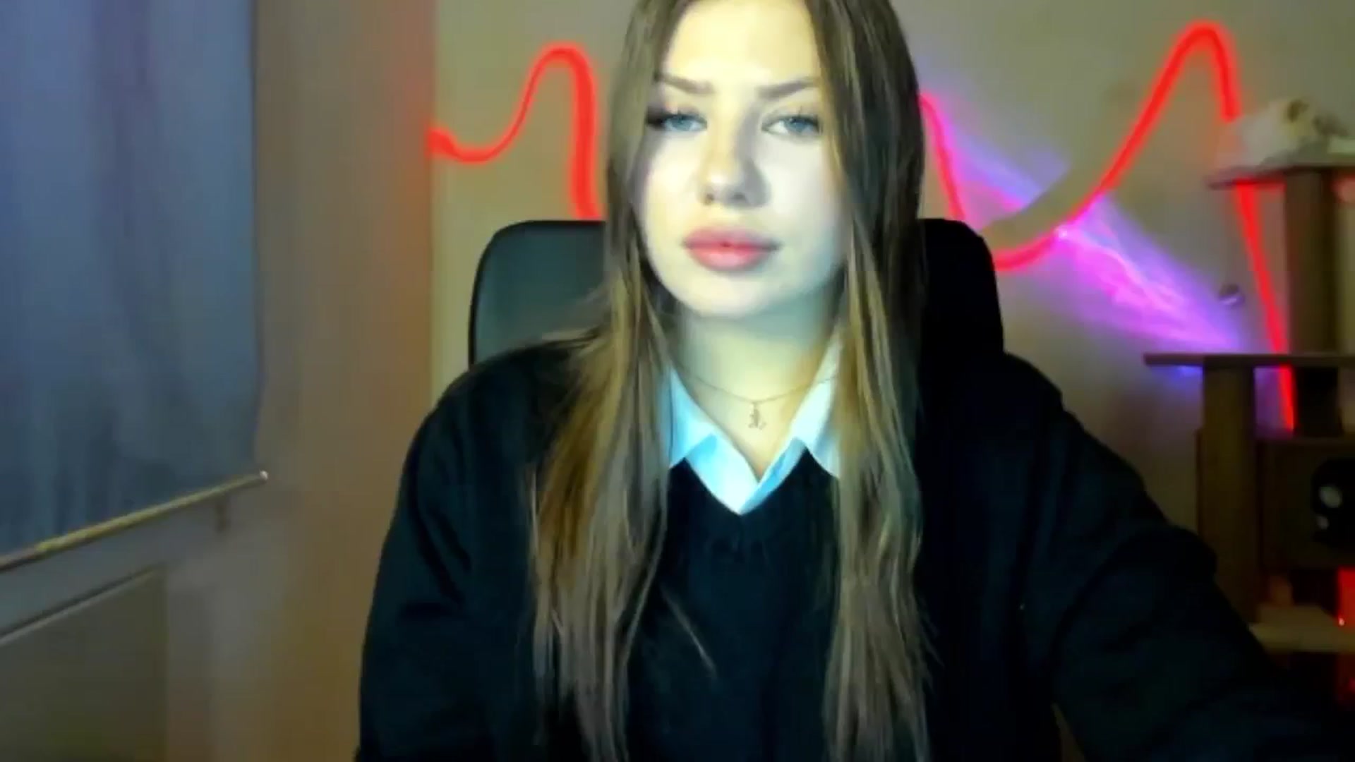 Gallery image thumbnail from FlyingDream's myfreecams stream on, 01/18/2026, 15:37 image 8 of 20