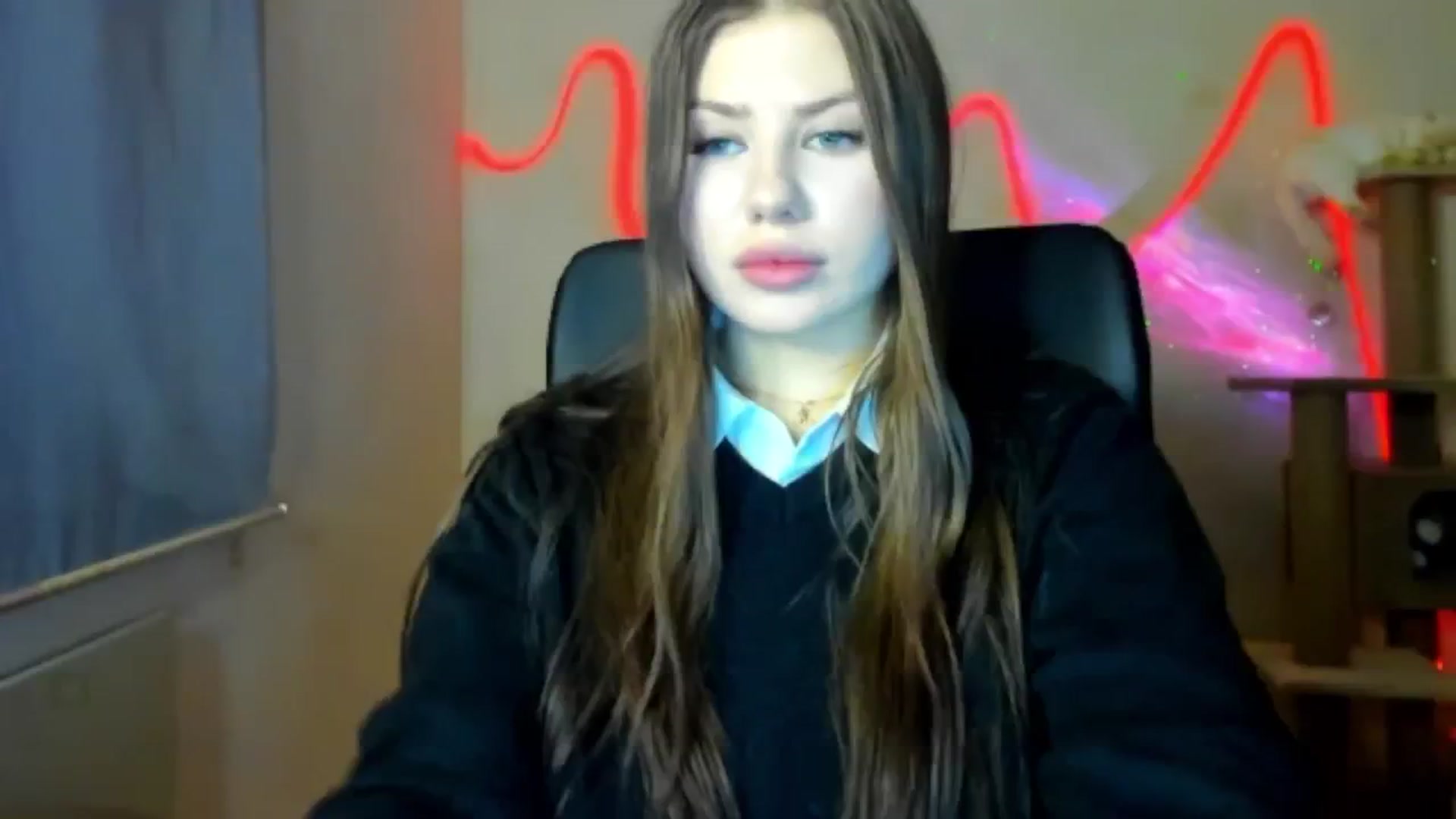 Gallery image thumbnail from FlyingDream's myfreecams stream on, 01/18/2026, 15:37 image 14 of 20